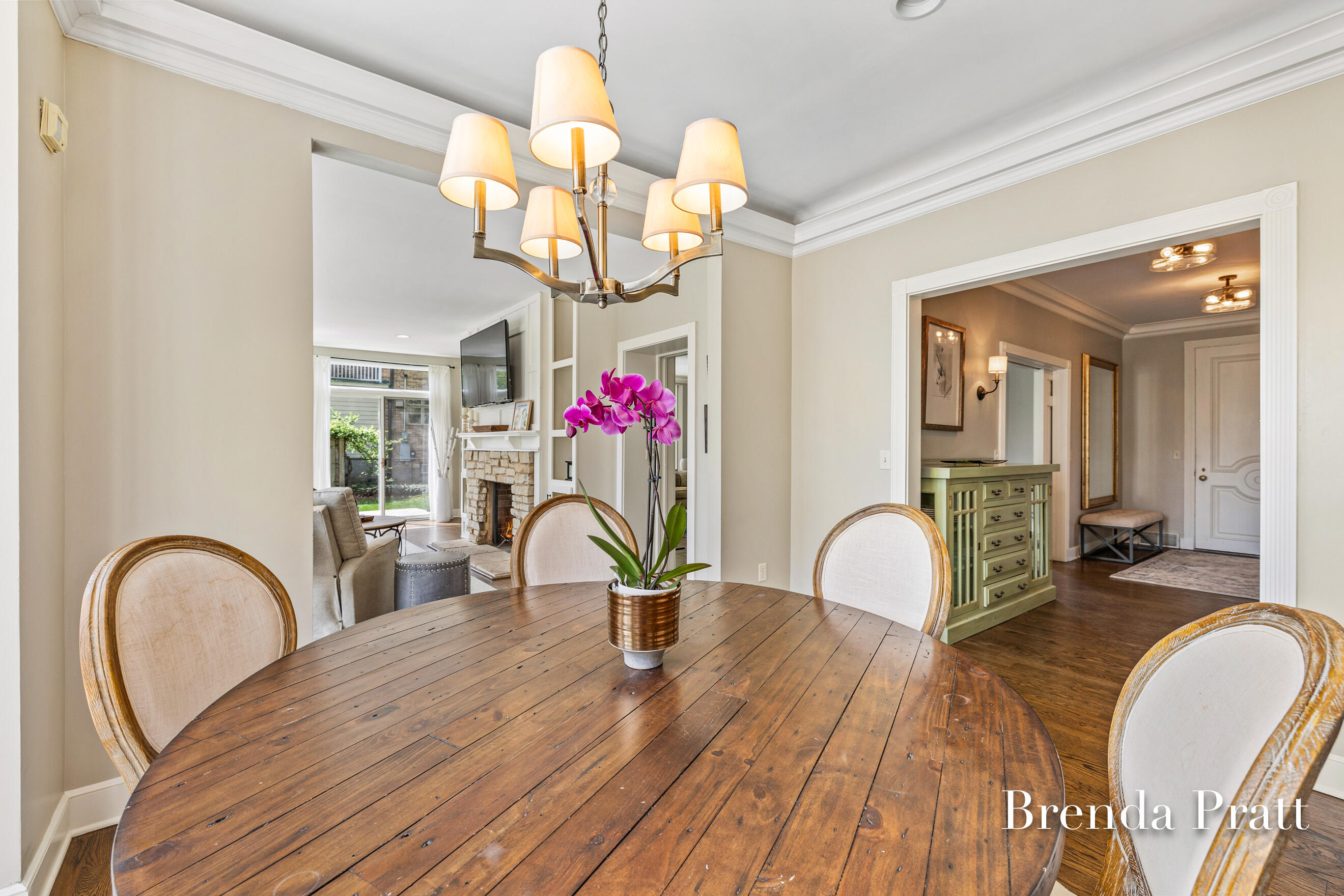 400 Cambridge Boulevard SE