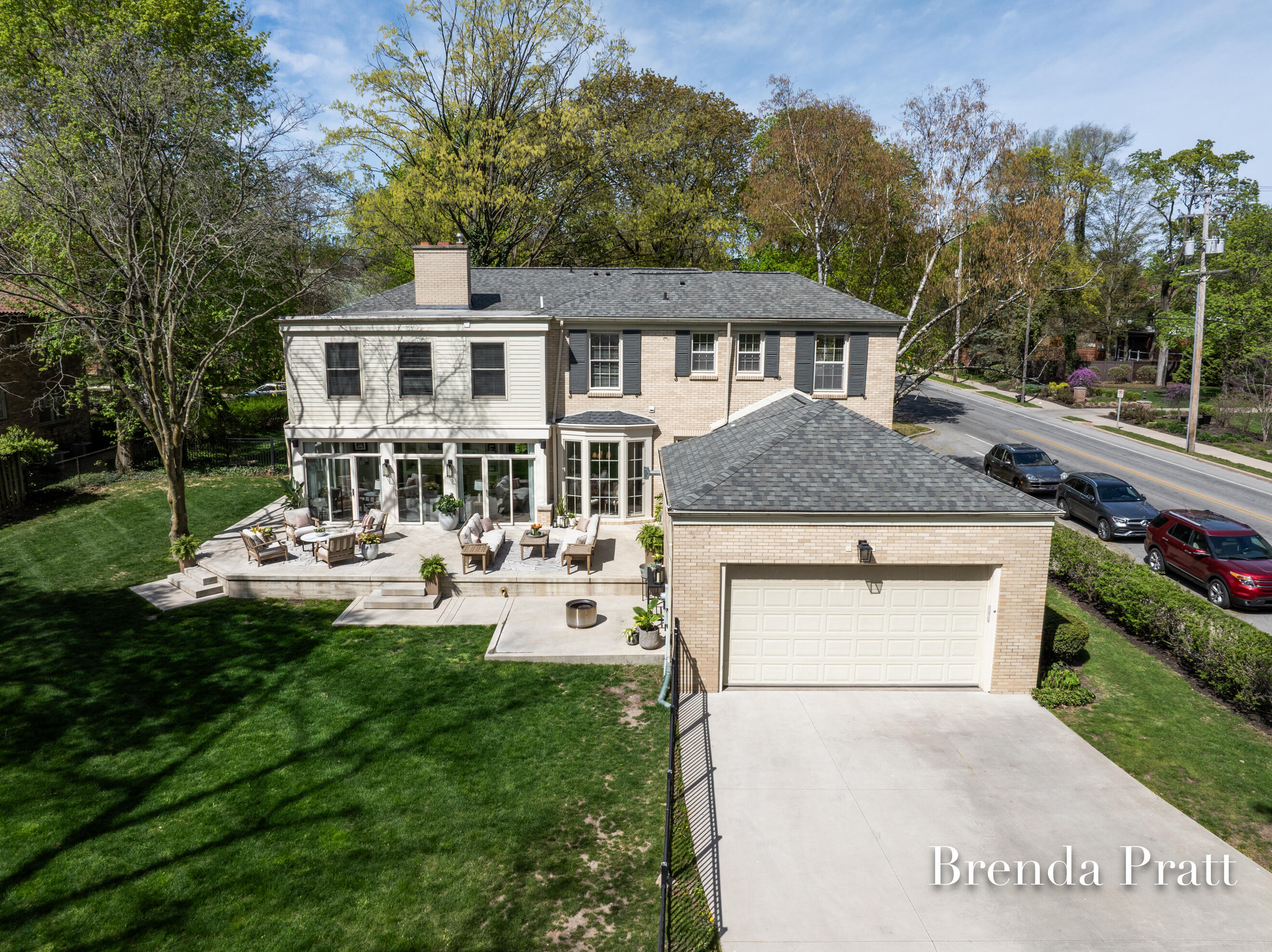 400 Cambridge Boulevard SE