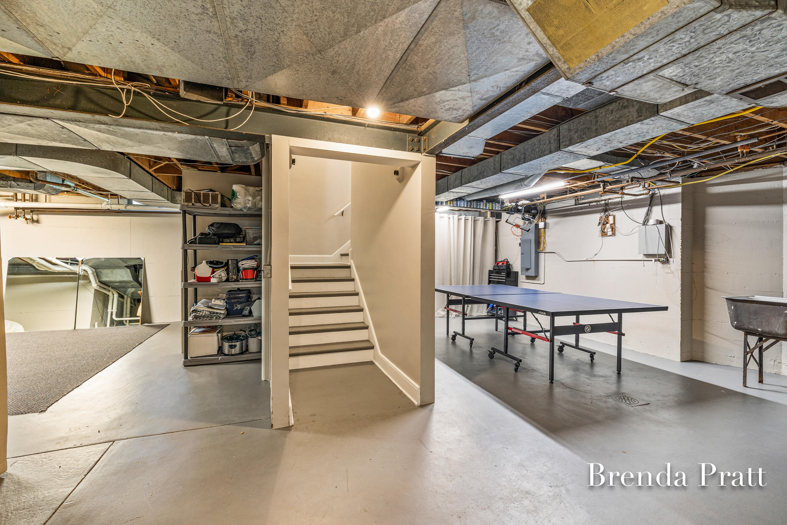 400 Cambridge Boulevard SE