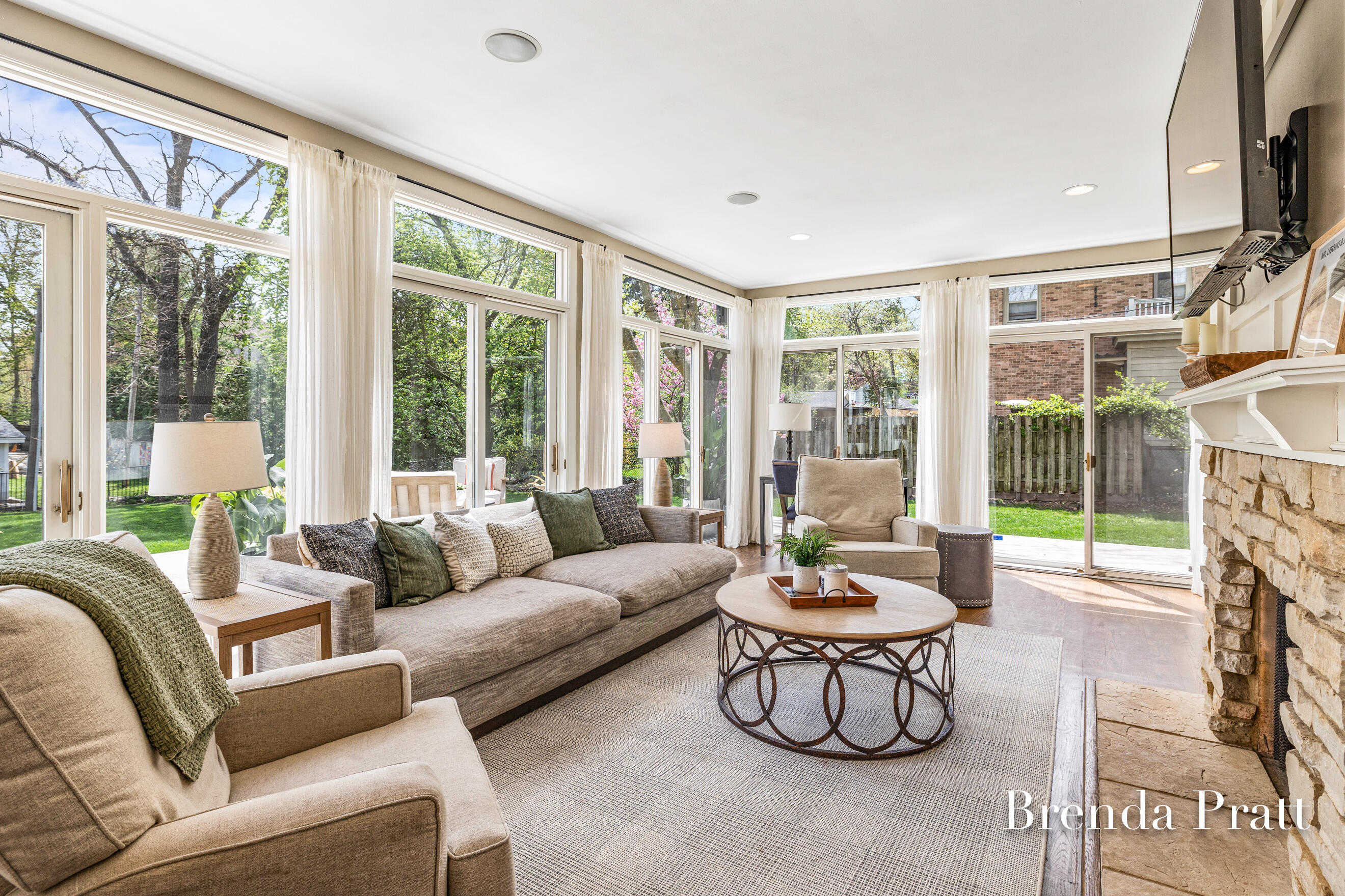 400 Cambridge Boulevard SE