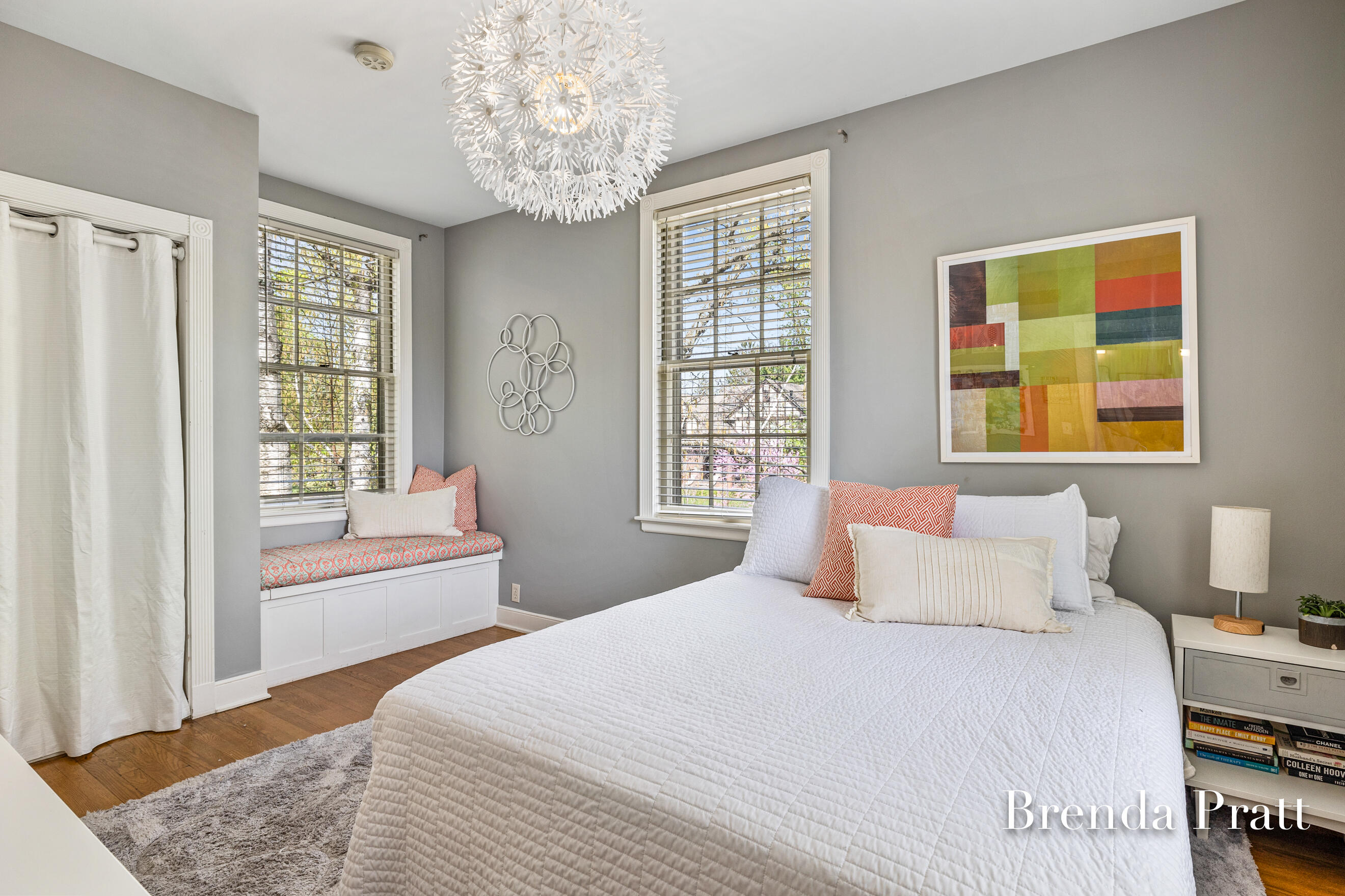 400 Cambridge Boulevard SE