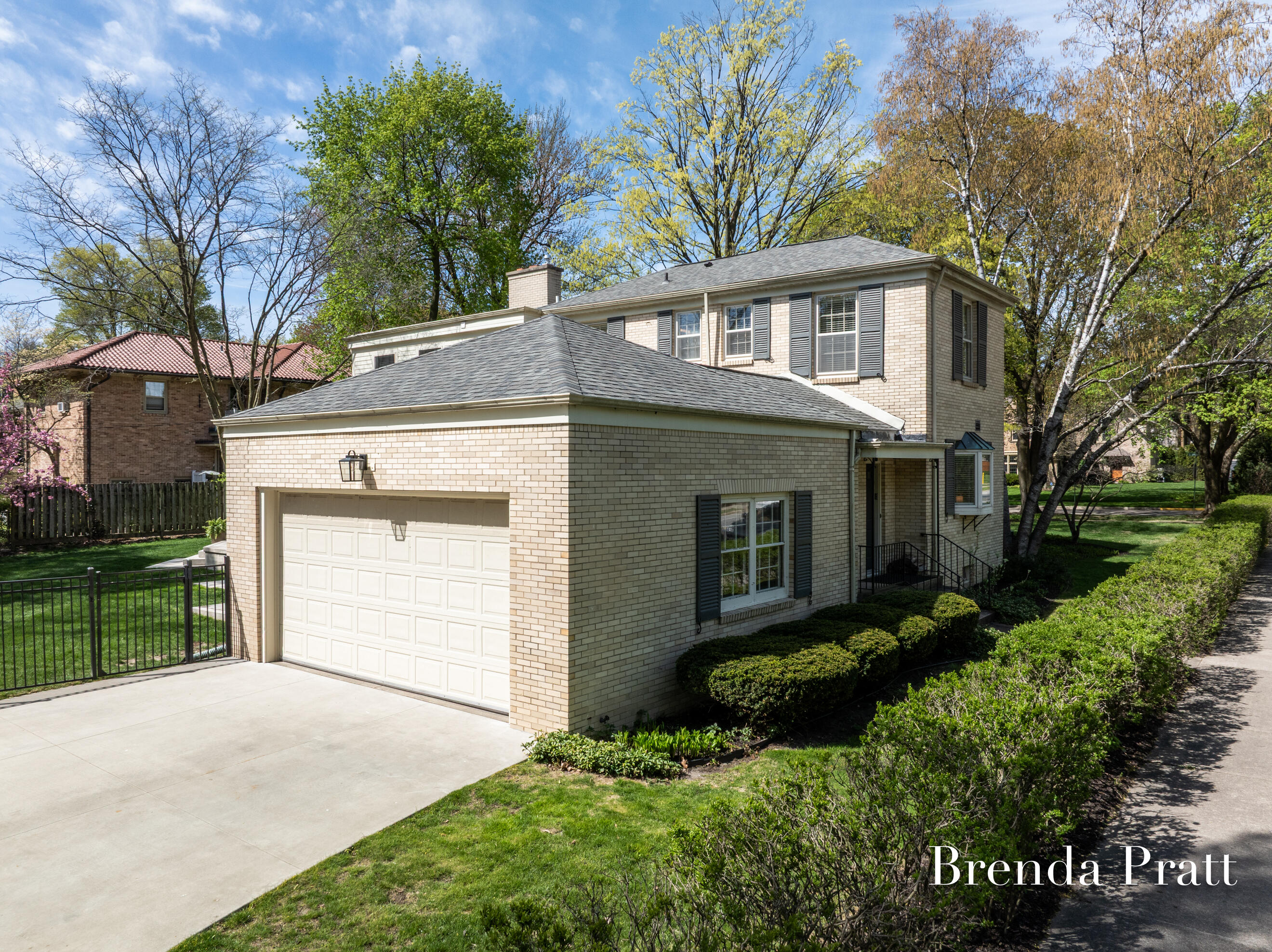 400 Cambridge Boulevard SE