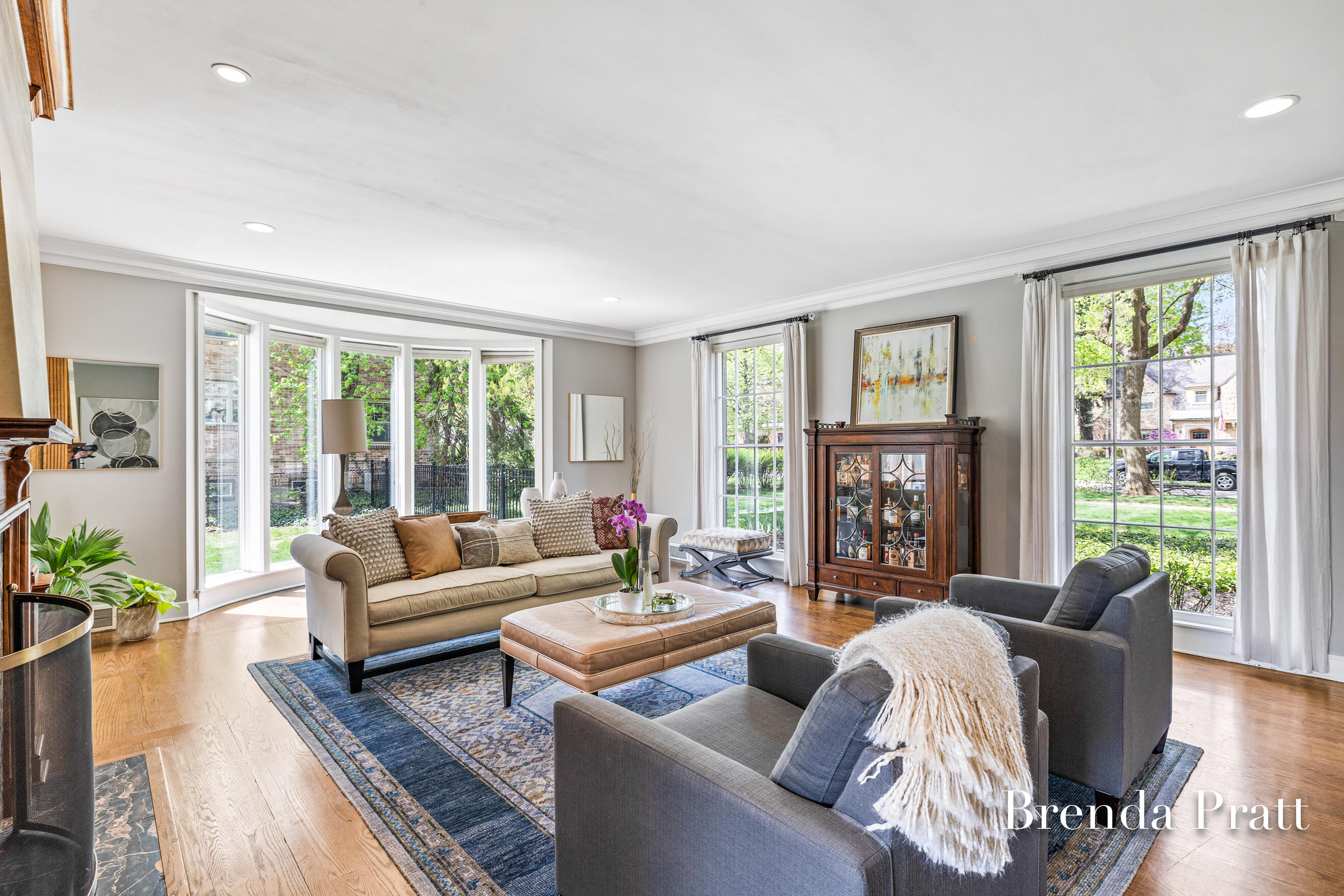 400 Cambridge Boulevard SE