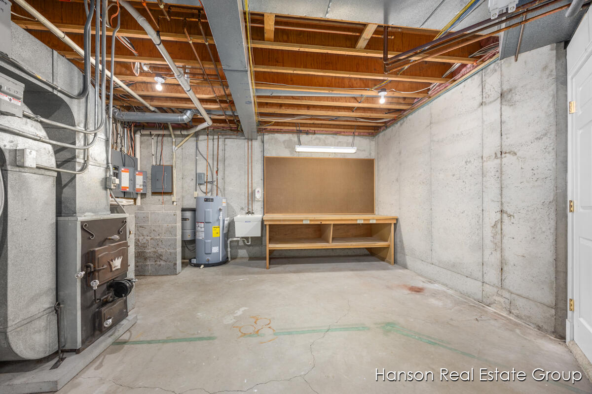 9200 Bailey Drive NE