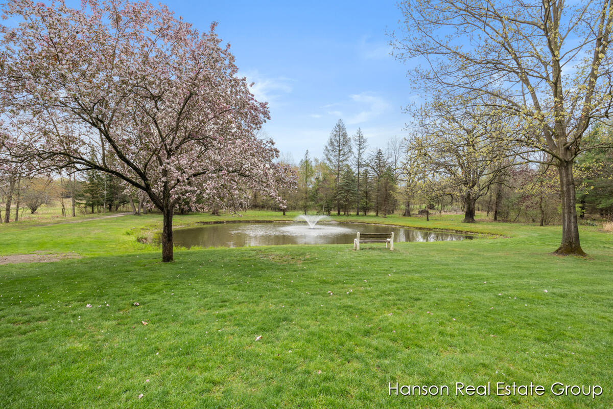 9200 Bailey Drive NE