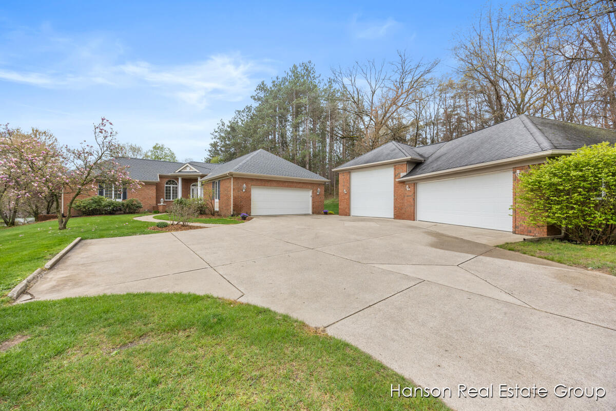 9200 Bailey Drive NE