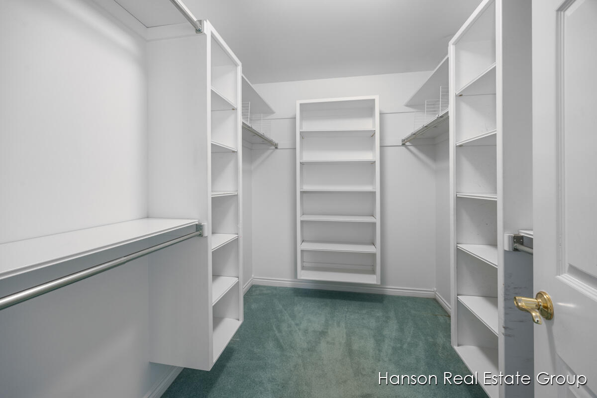 9200 Bailey Drive NE