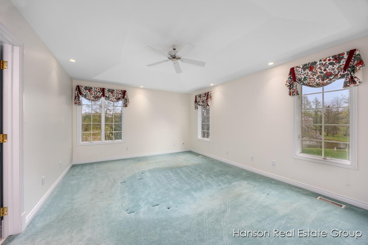 9200 Bailey Drive NE