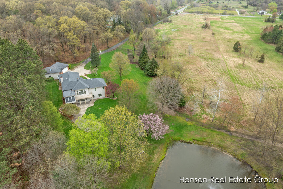 9200 Bailey Drive NE