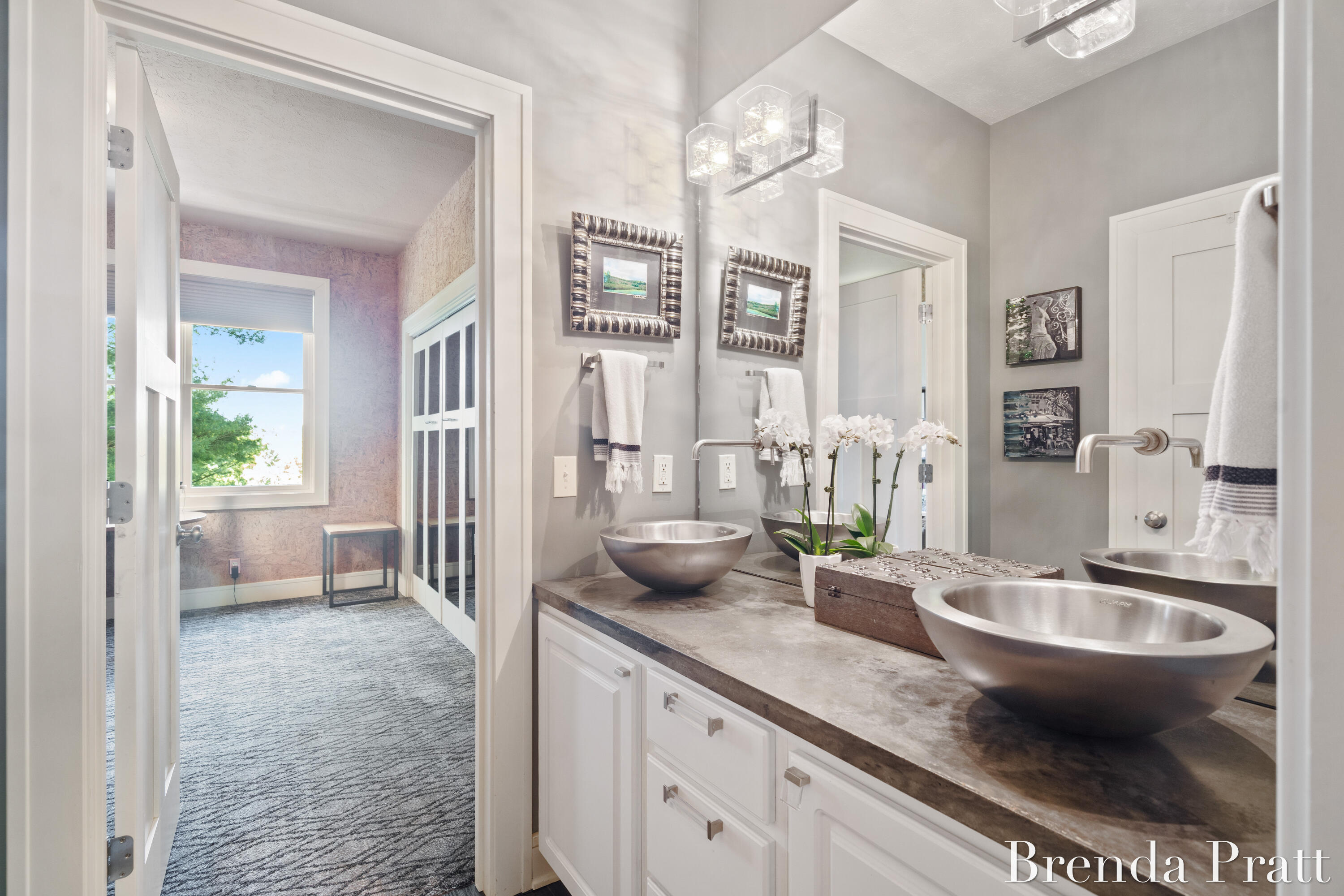 2100 Timber Point Drive SE