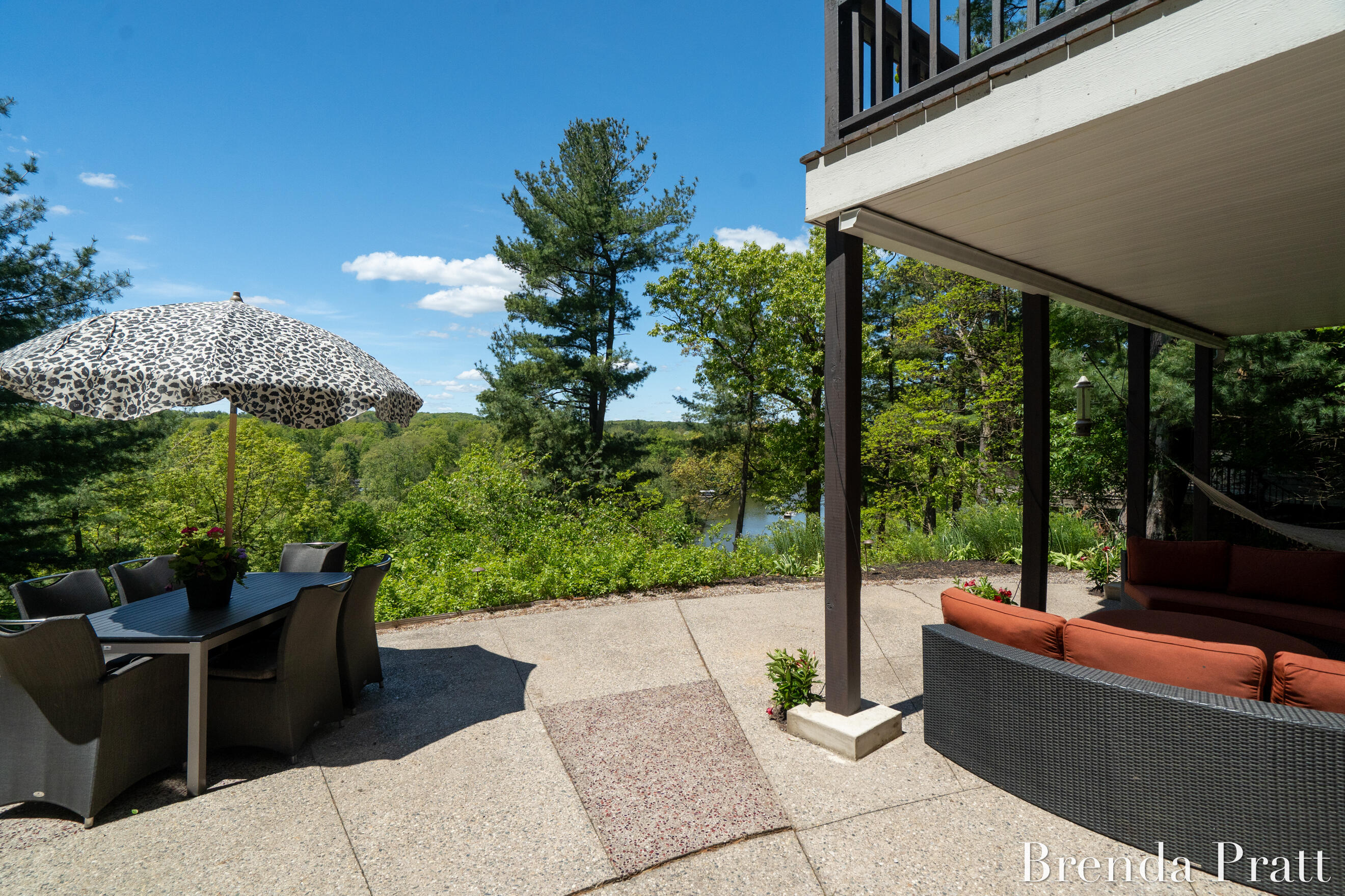 2100 Timber Point Drive SE