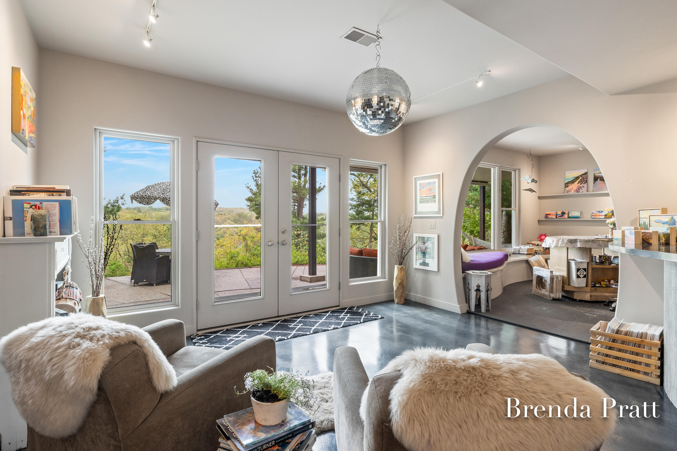 2100 Timber Point Drive SE