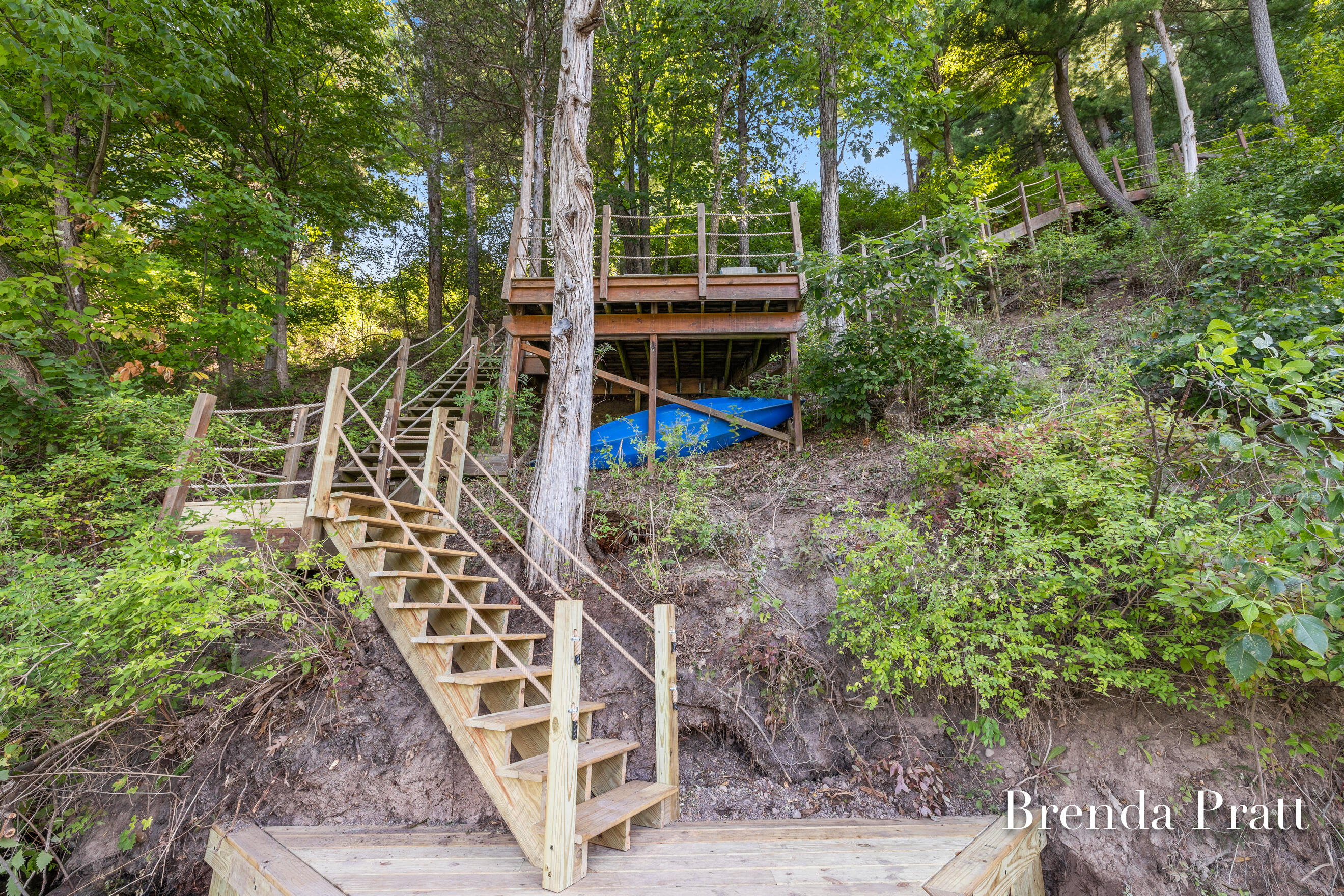 2100 Timber Point Drive SE