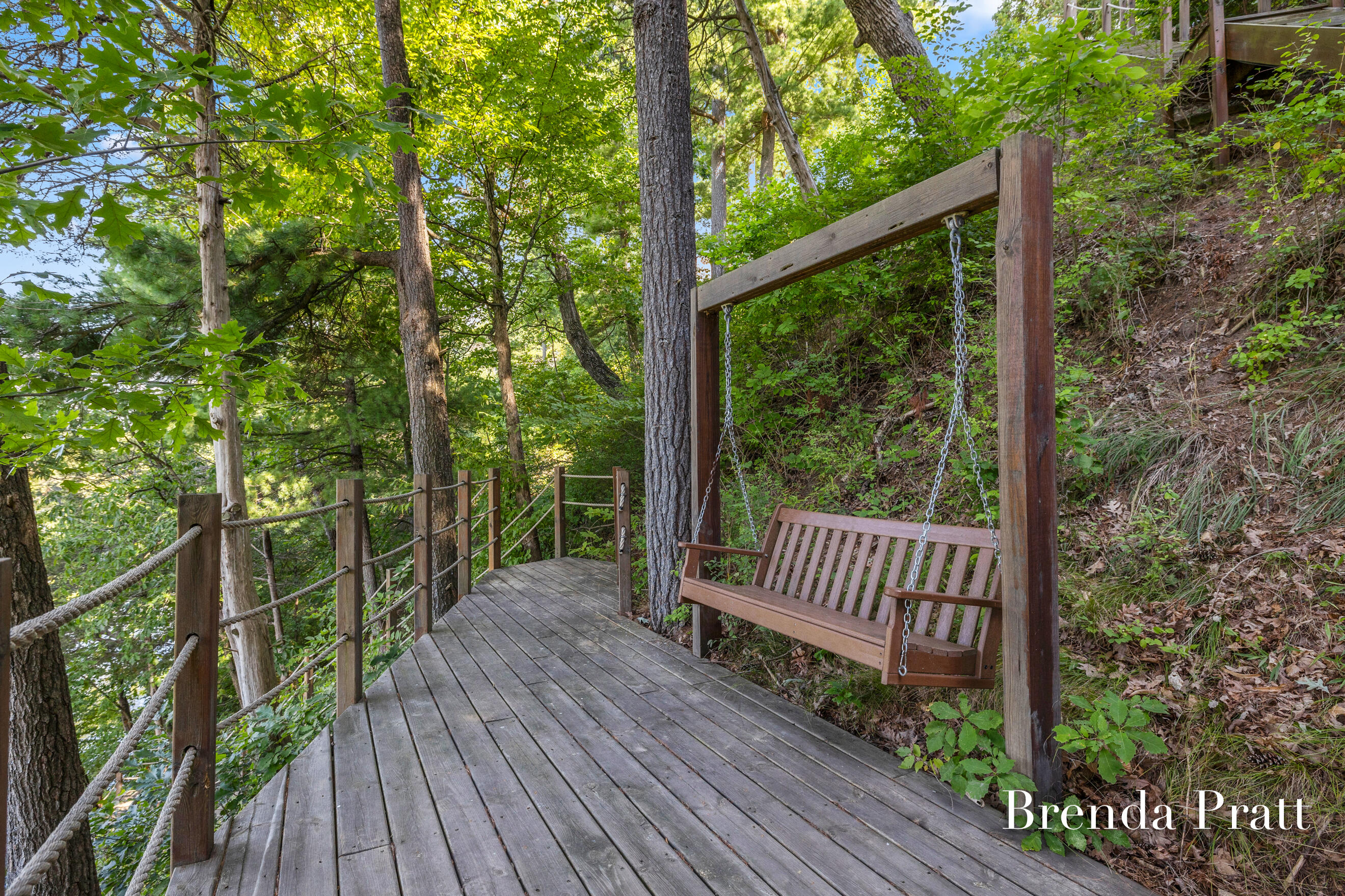 2100 Timber Point Drive SE