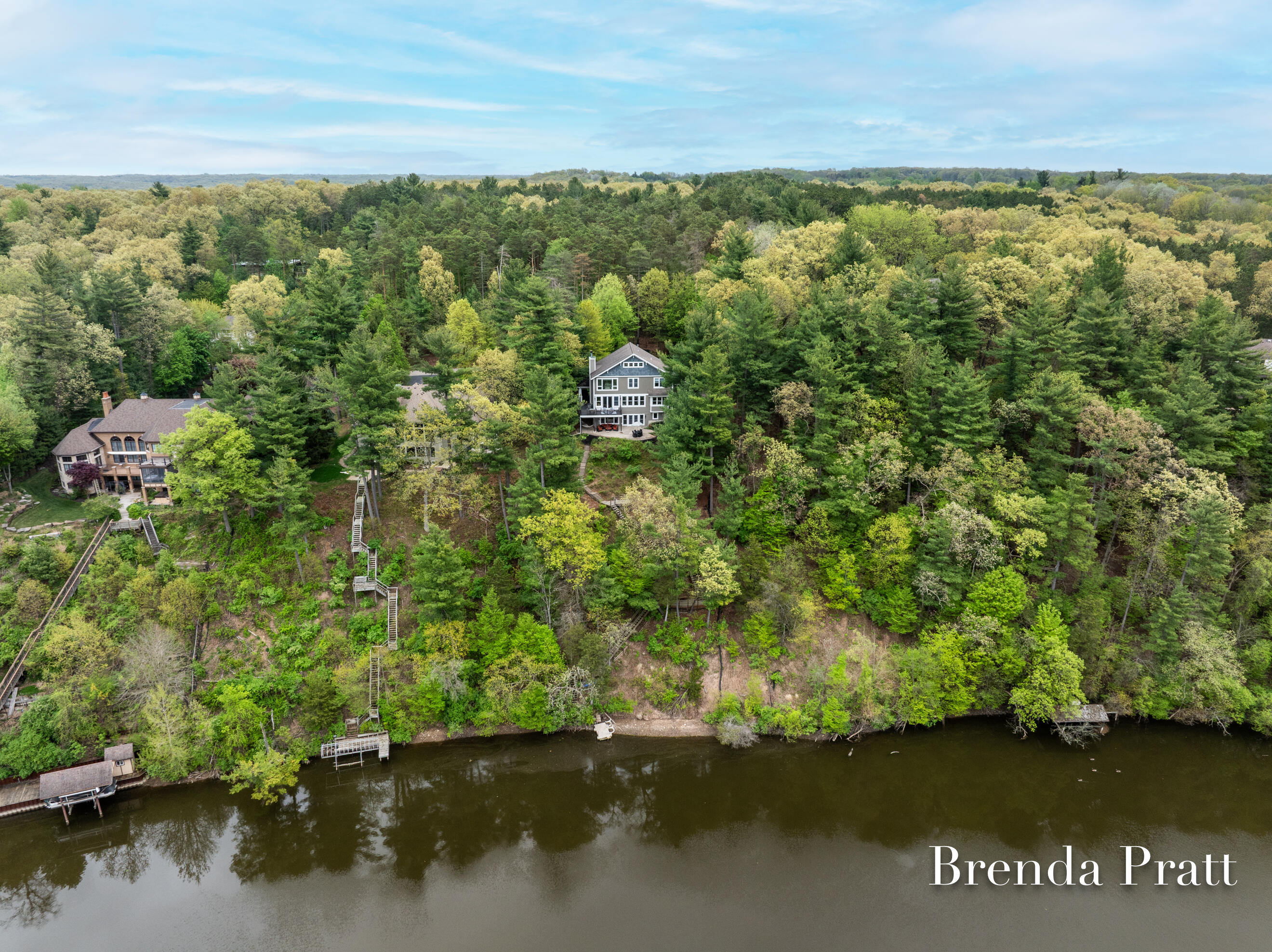 2100 Timber Point Drive SE