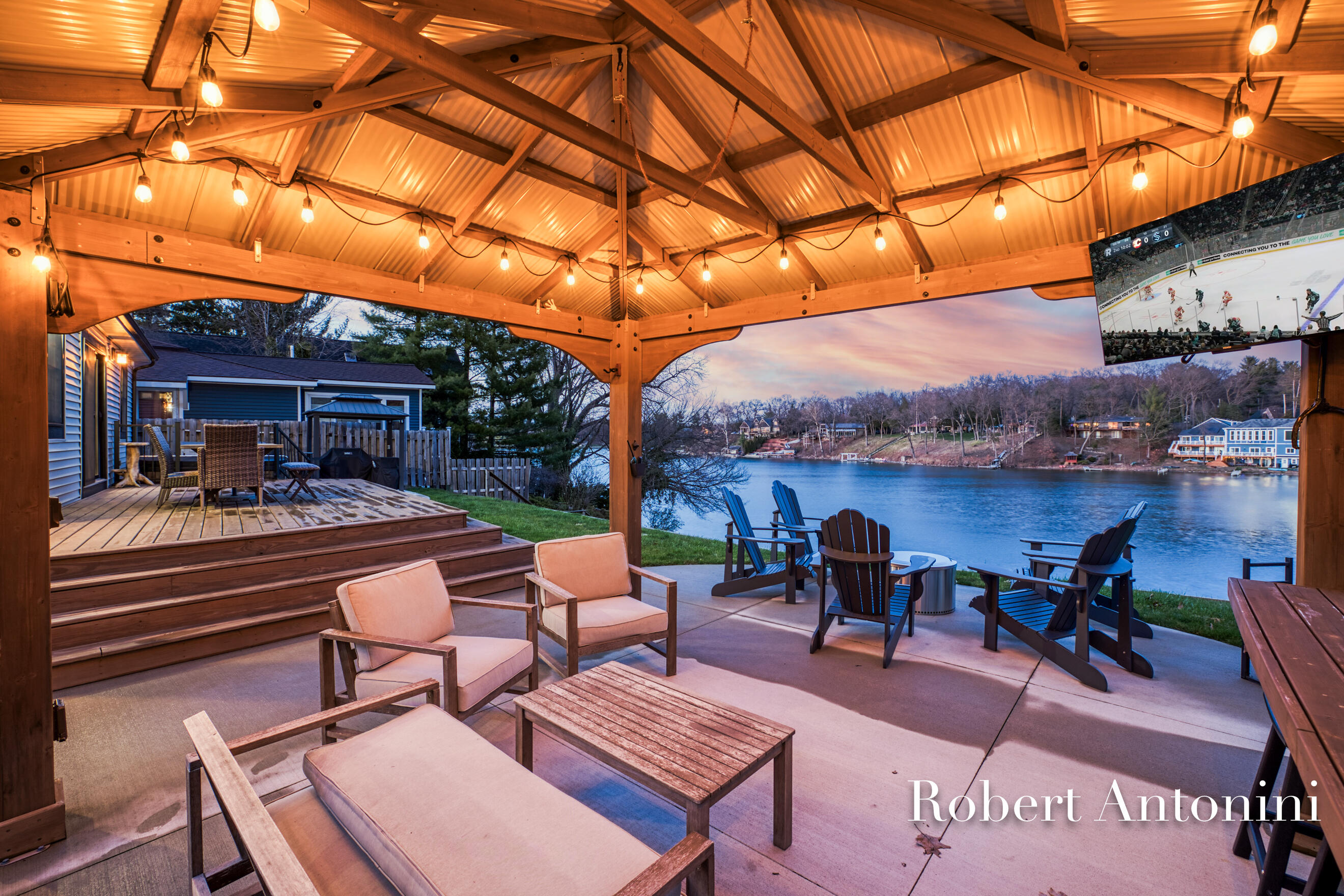 2301 Schimperle Drive NE