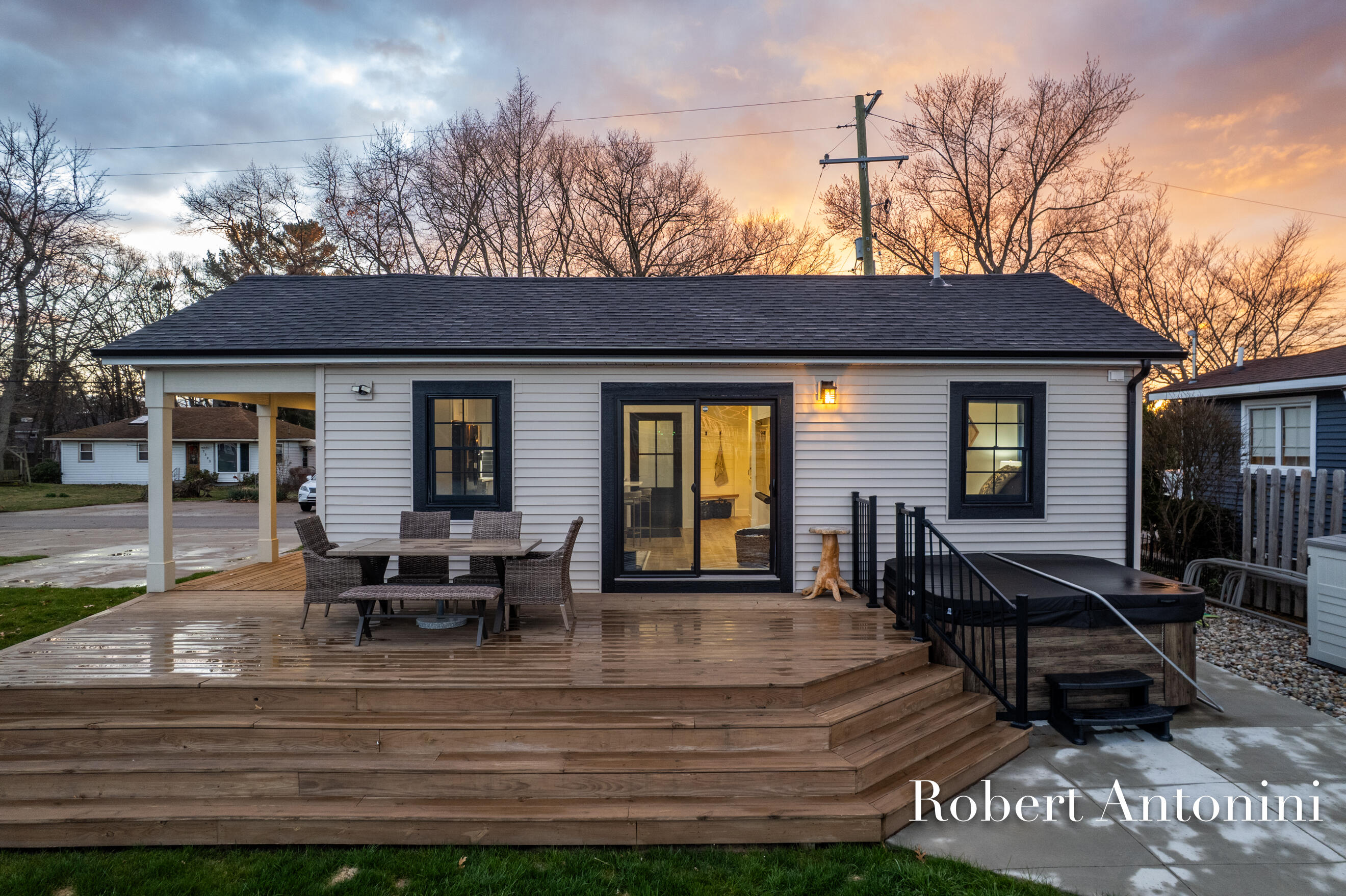 2301 Schimperle Drive NE