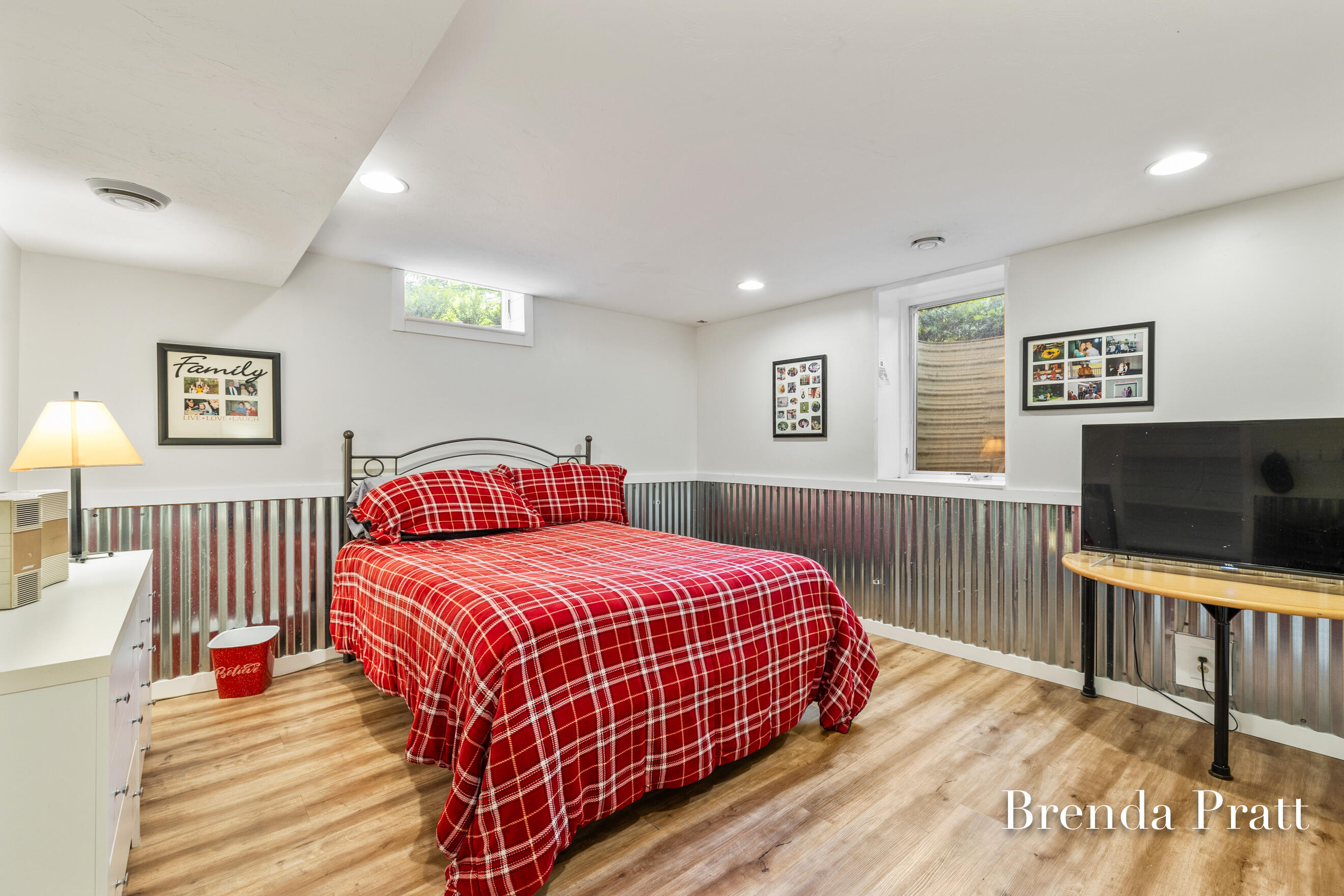 1708 Radcliff Avenue SE