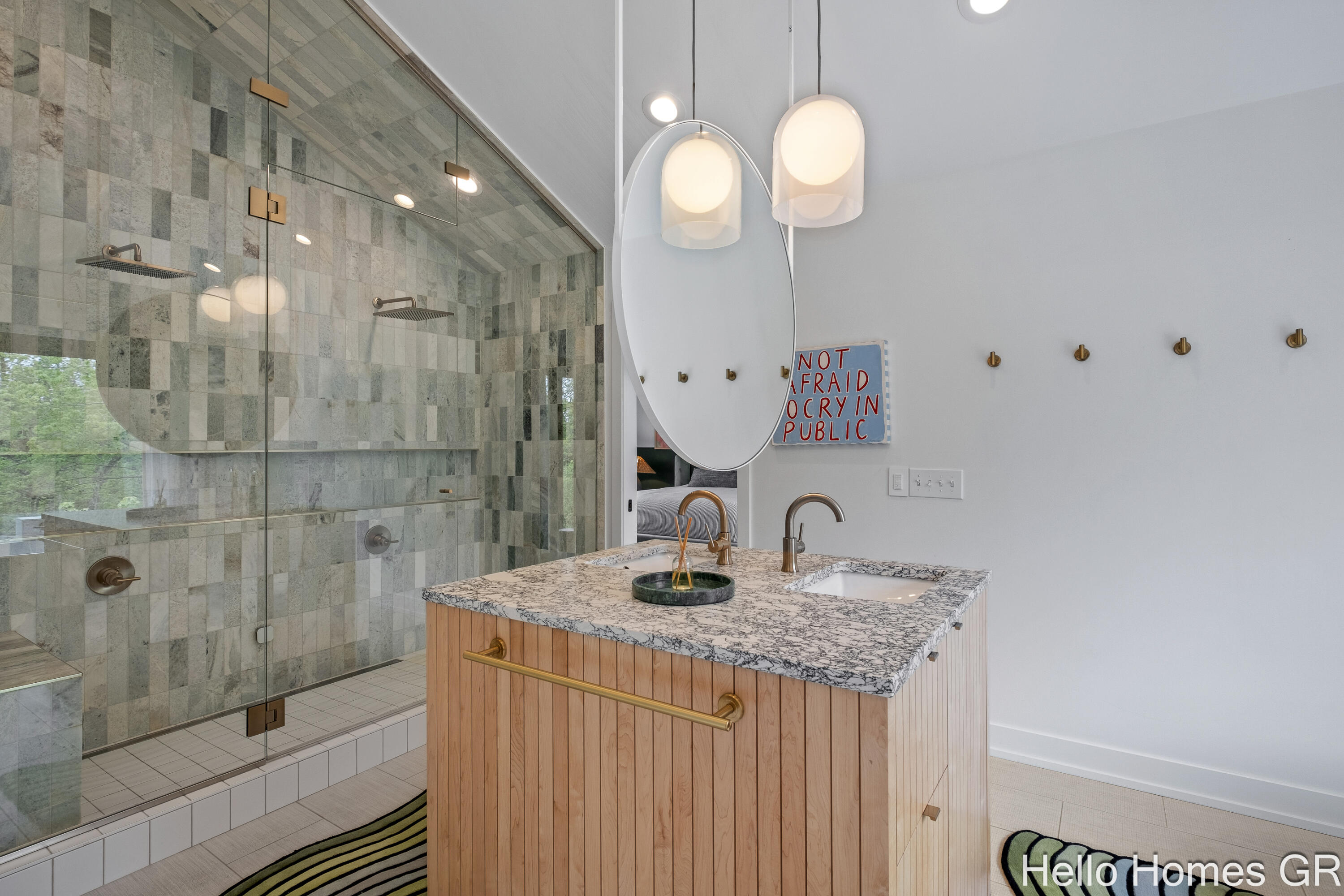 421 Manhattan Road SE