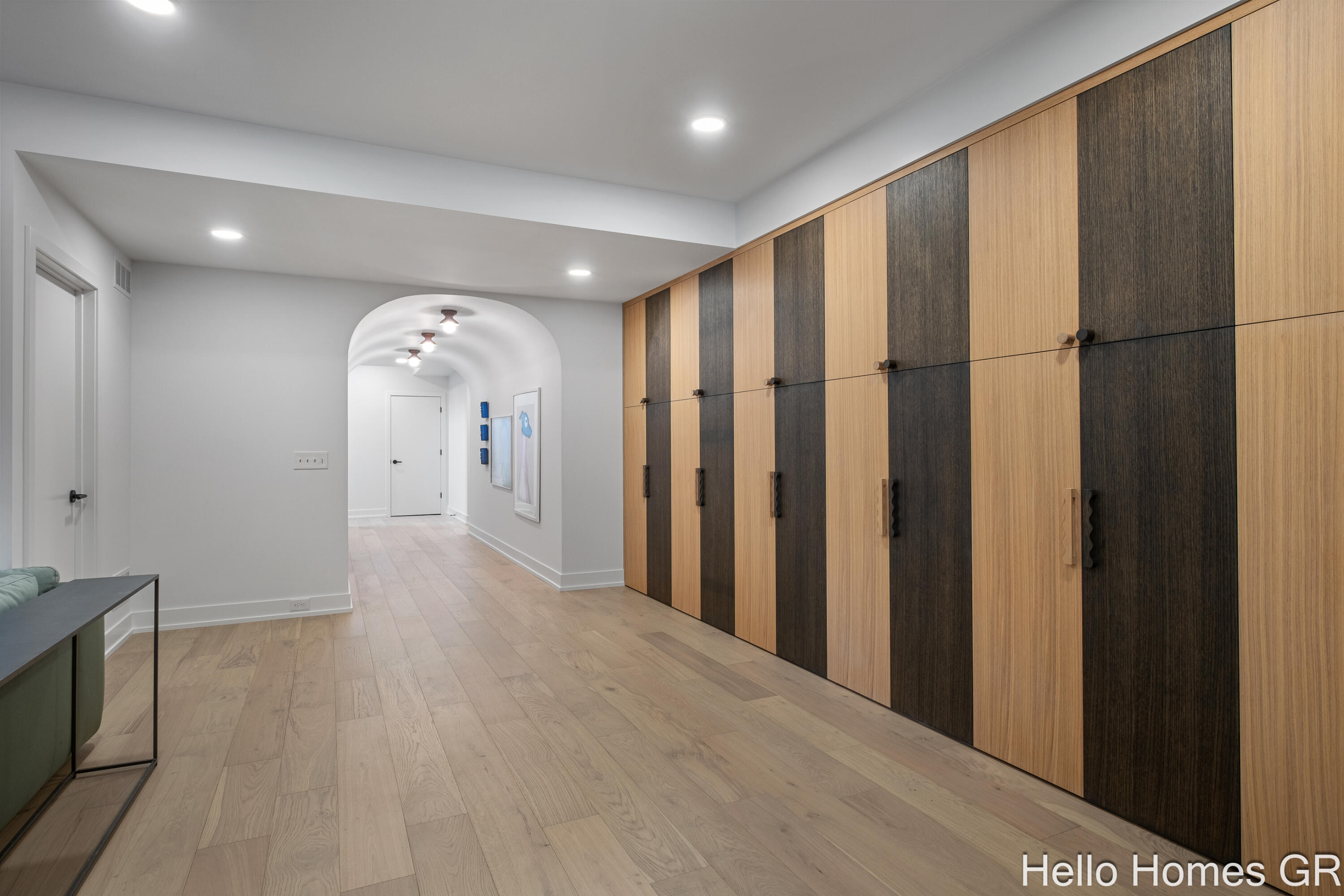 421 Manhattan Road SE