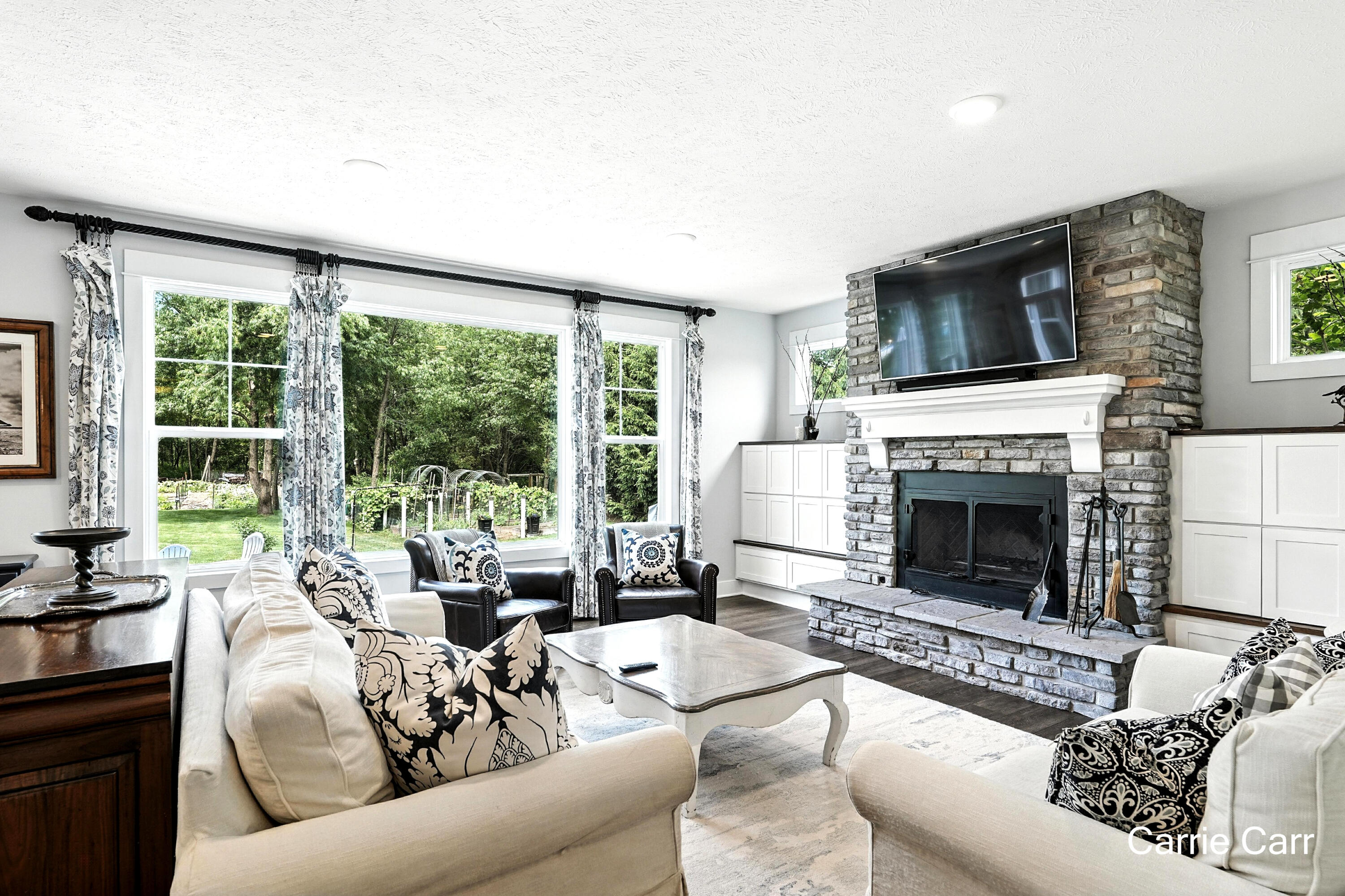 5493 Settlers Grove Road NE