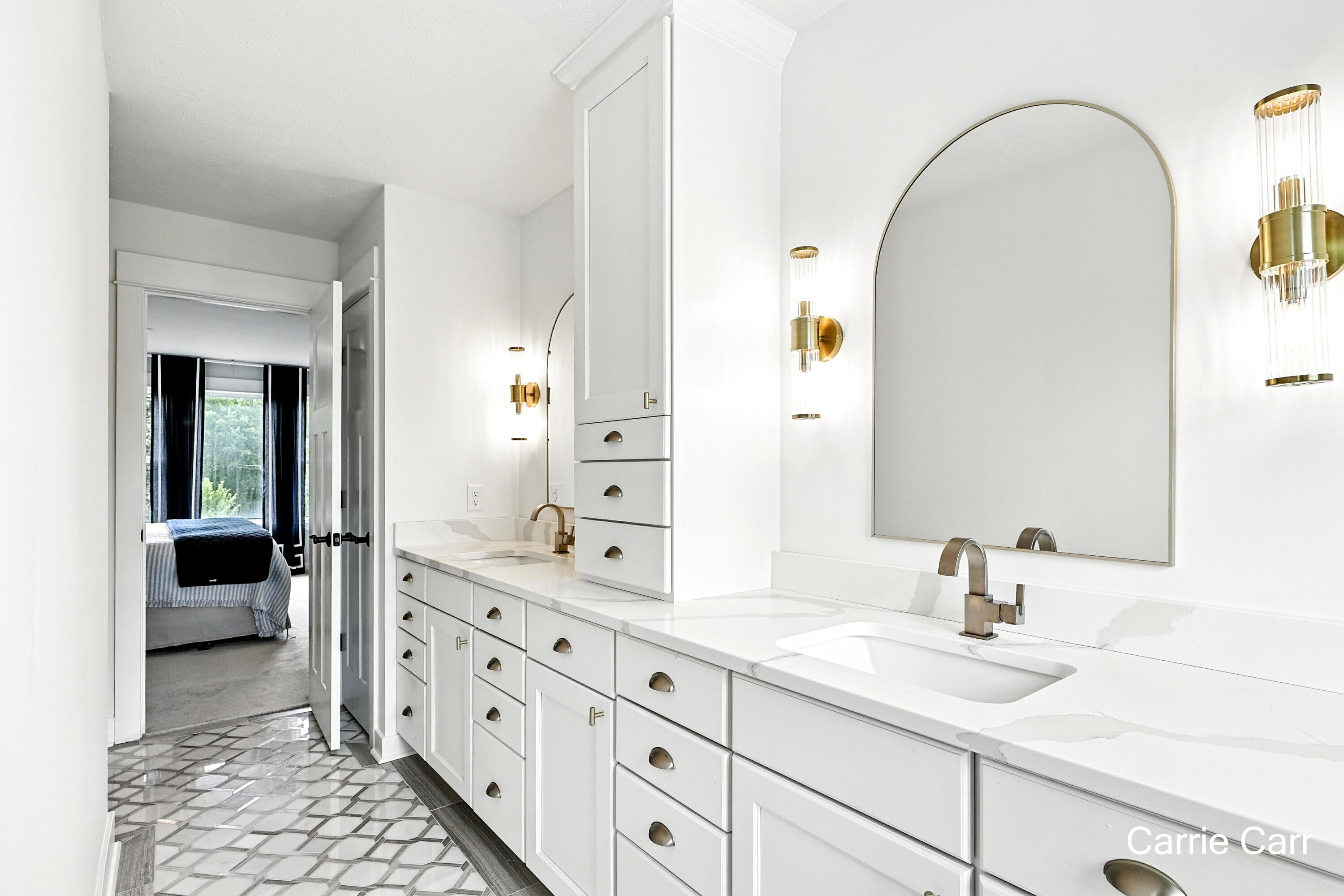 5493 Settlers Grove Road NE