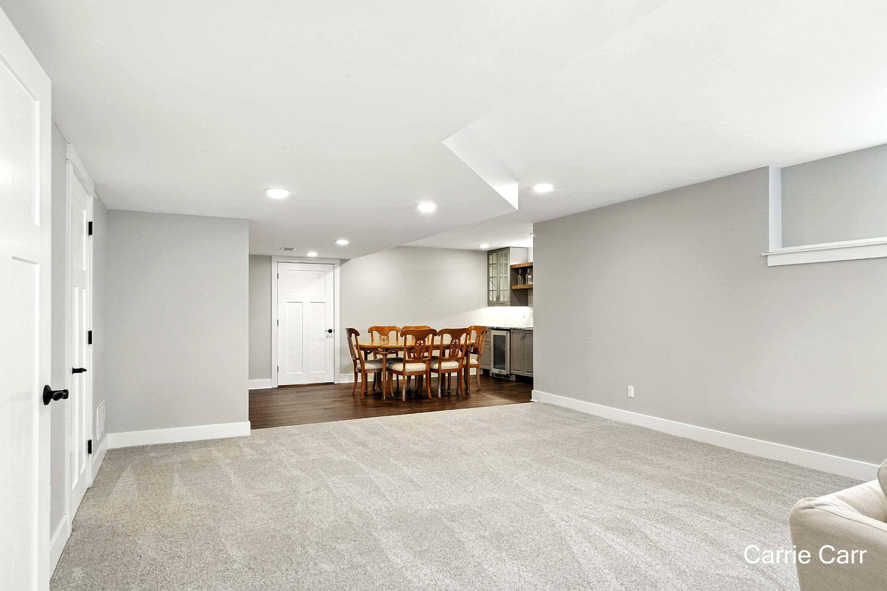 5493 Settlers Grove Road NE