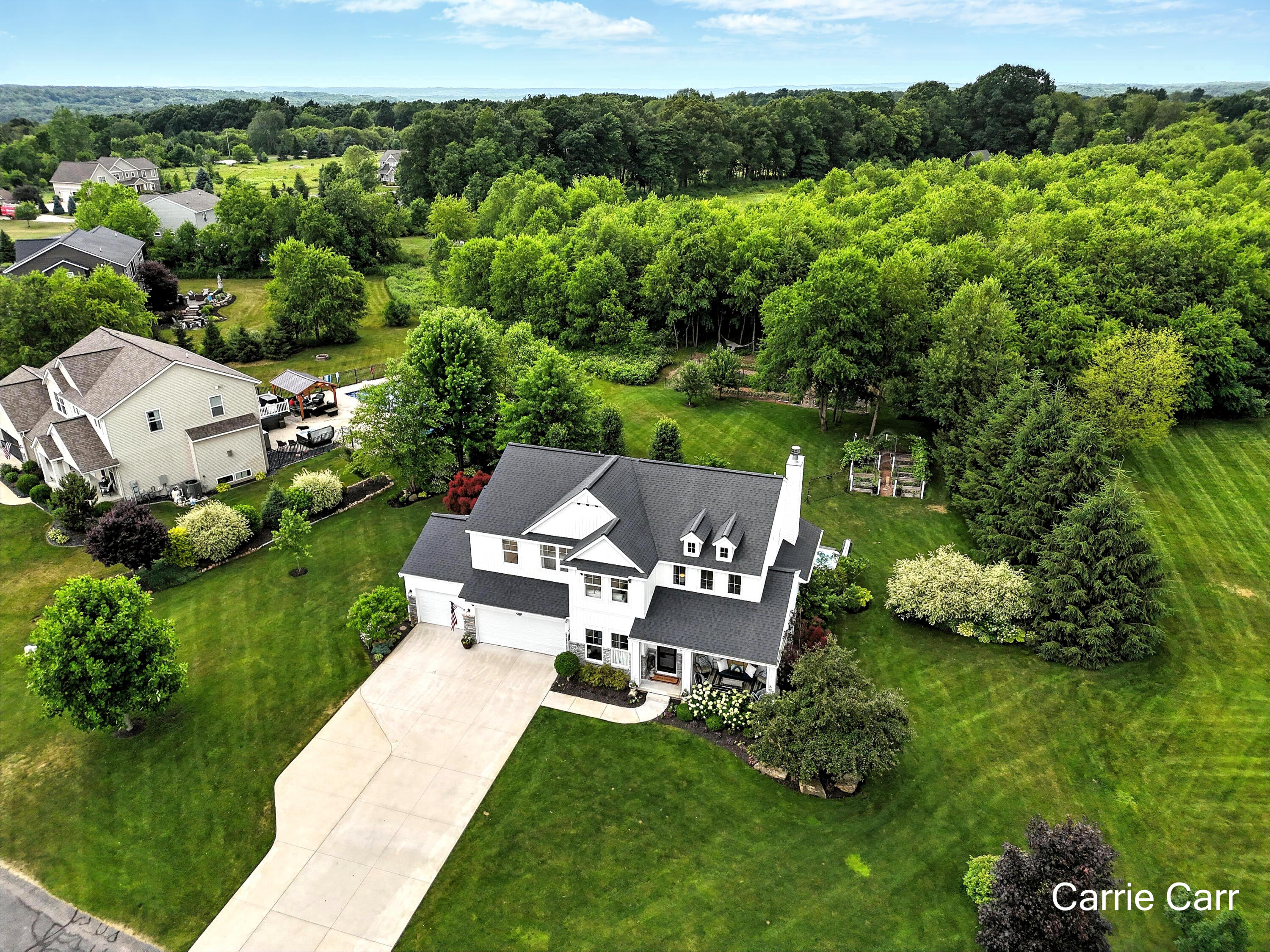 5493 Settlers Grove Road NE