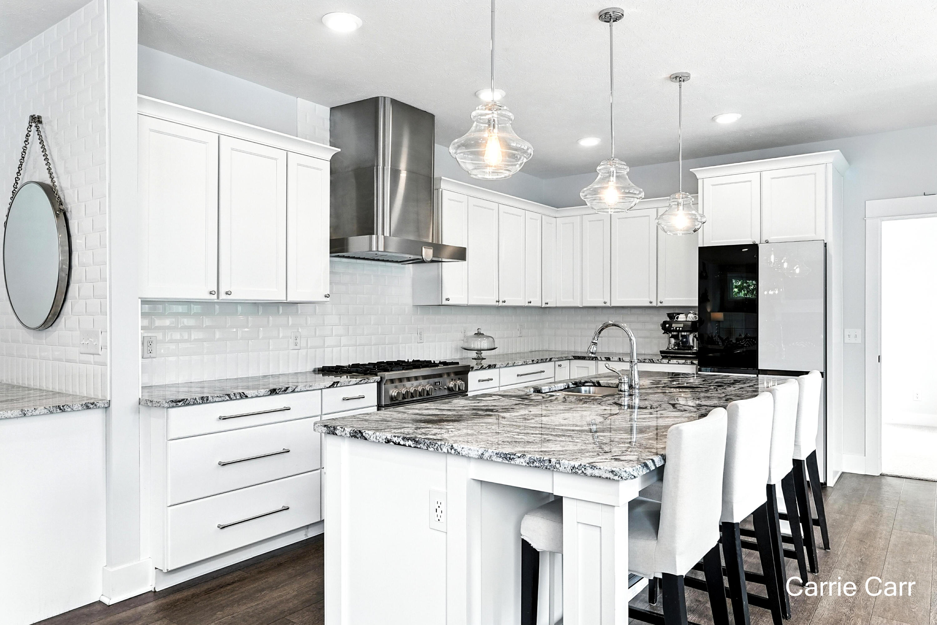 5493 Settlers Grove Road NE