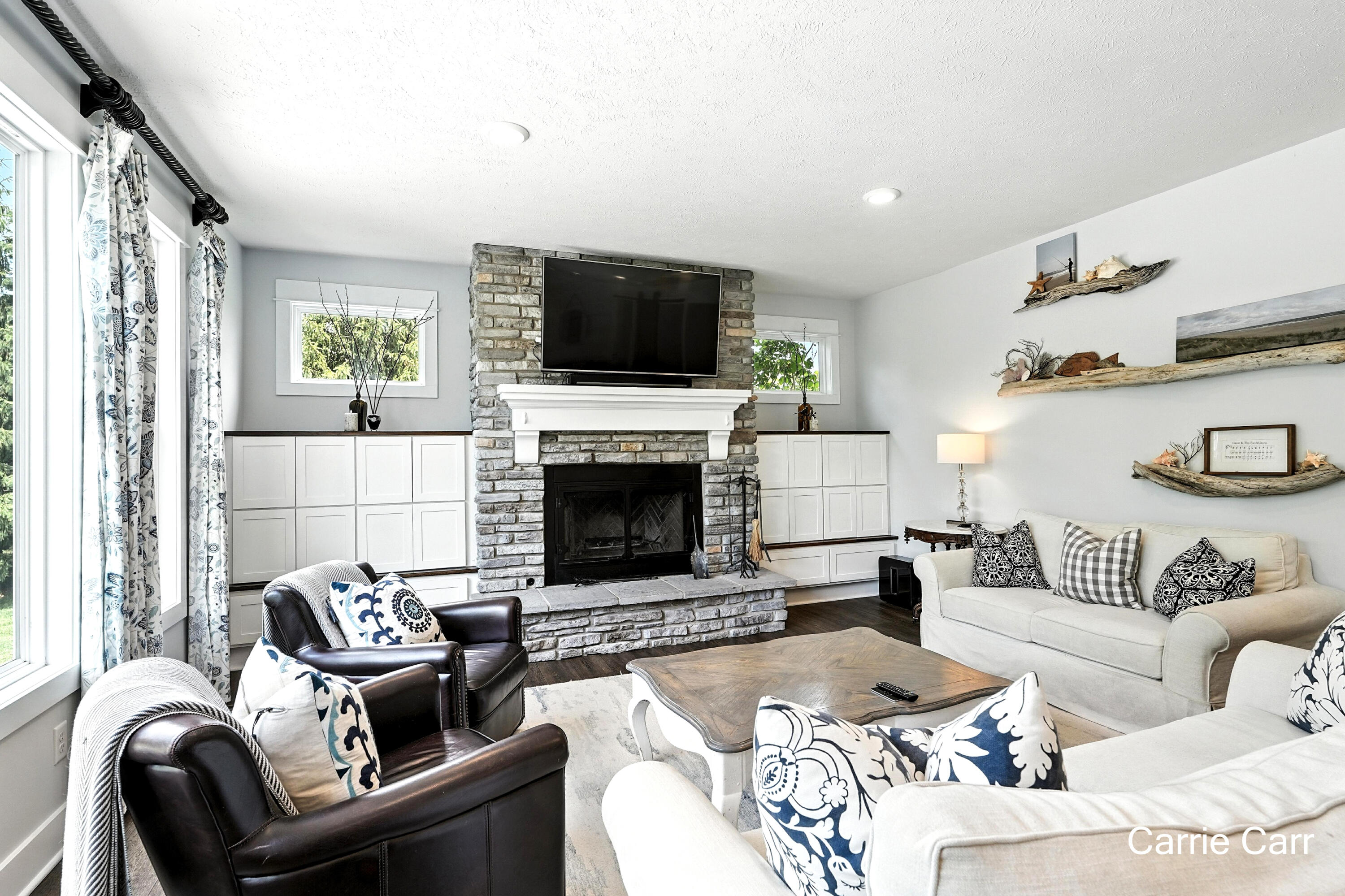 5493 Settlers Grove Road NE