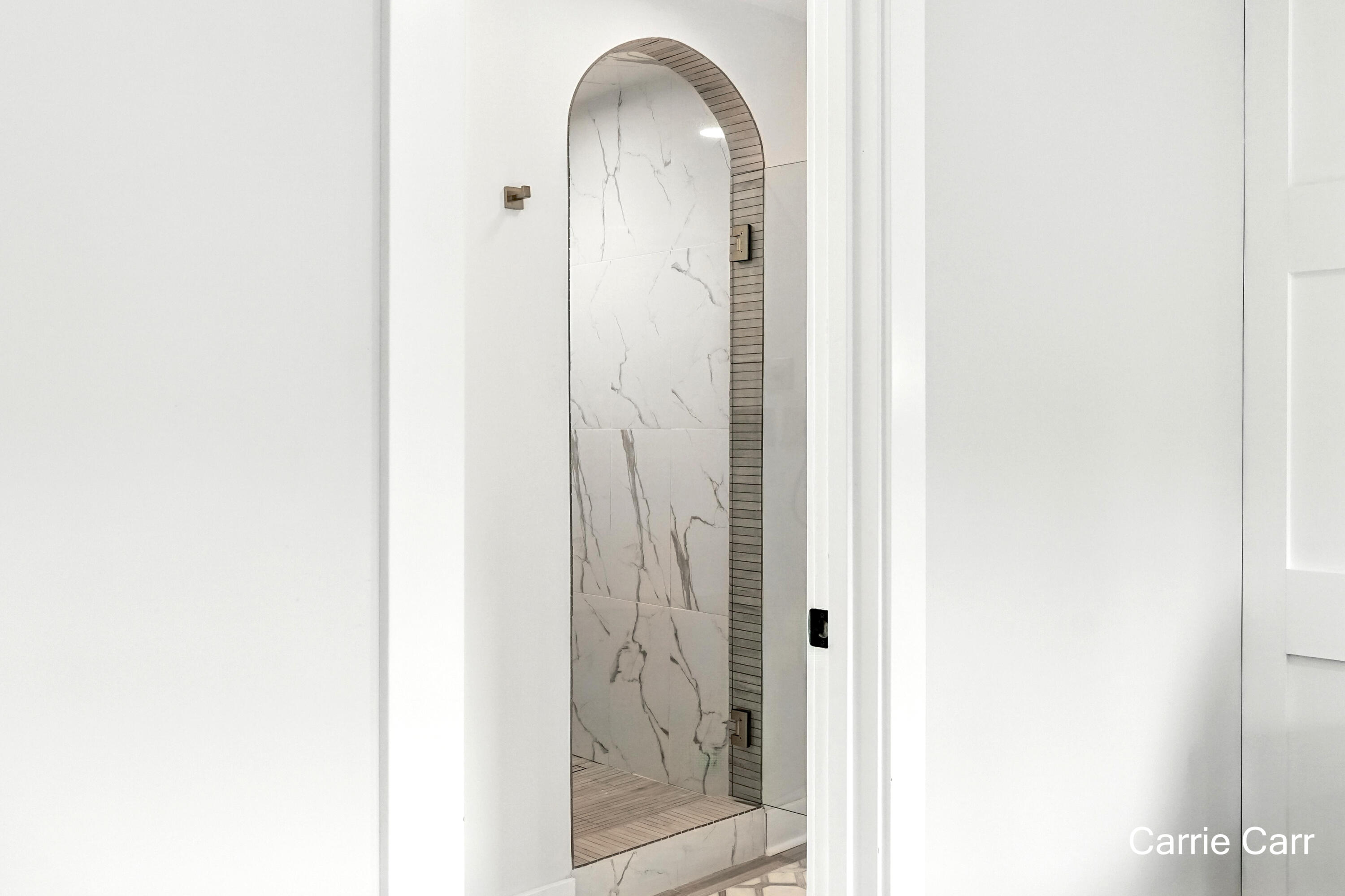 5493 Settlers Grove Road NE