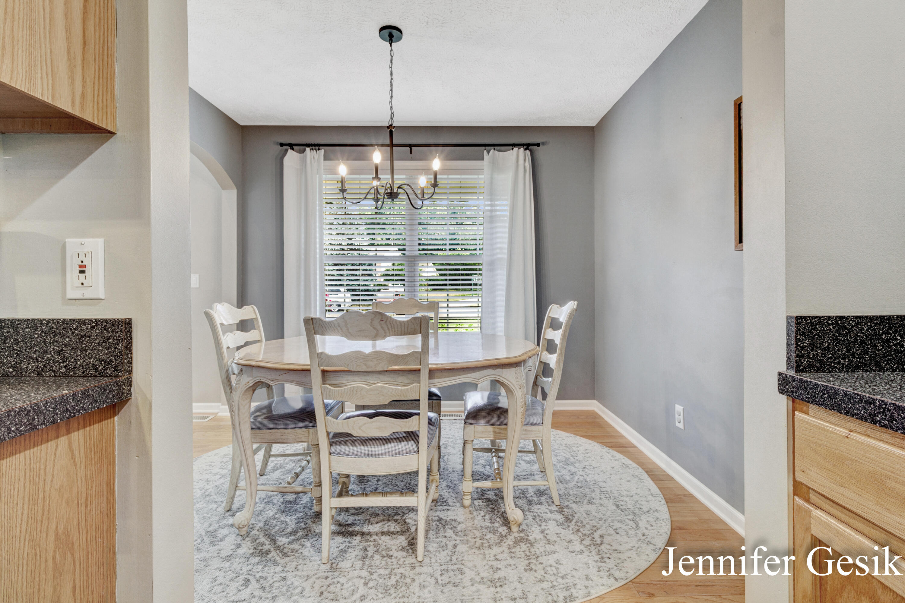 9107 Lady Lauren Drive NE