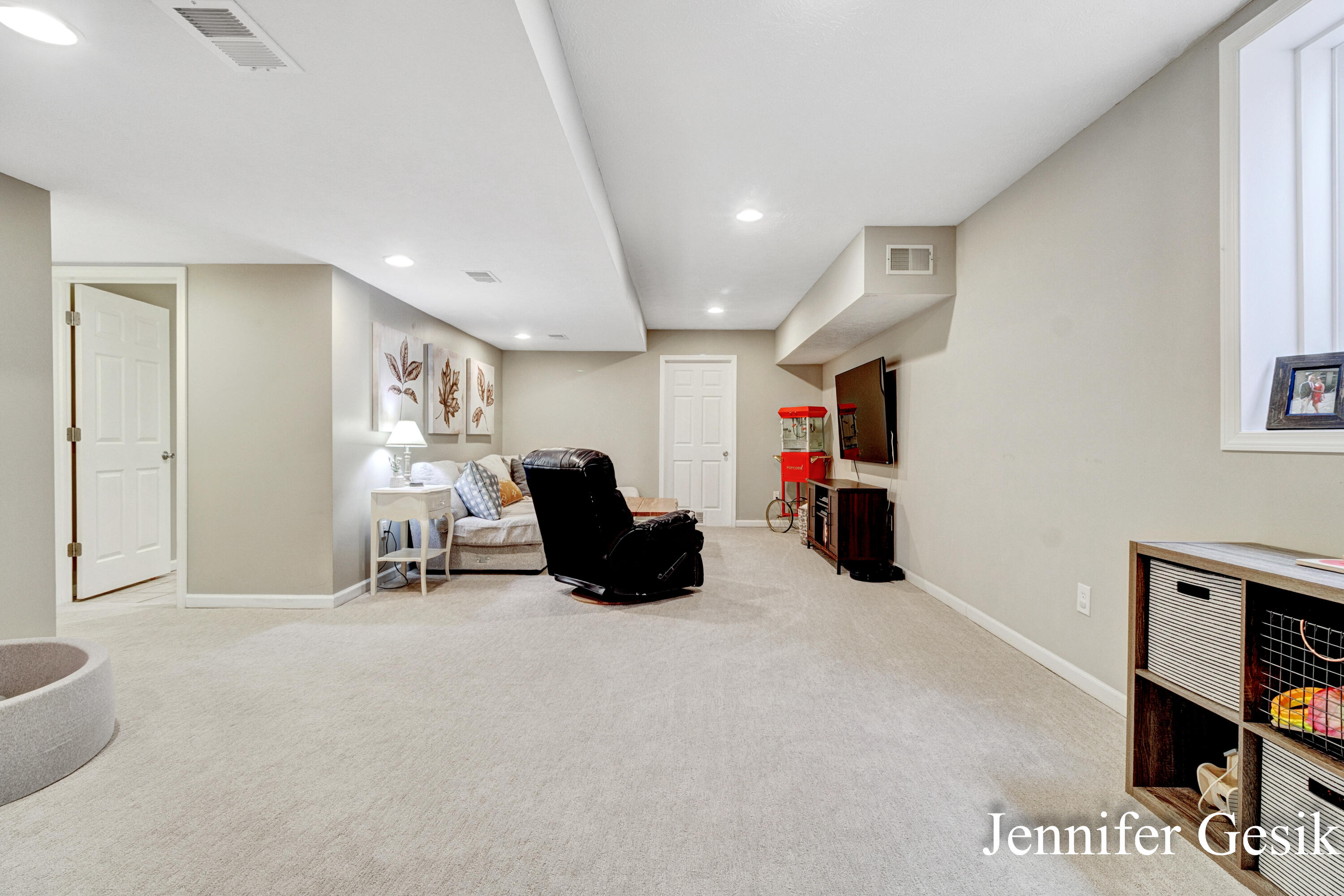 9107 Lady Lauren Drive NE