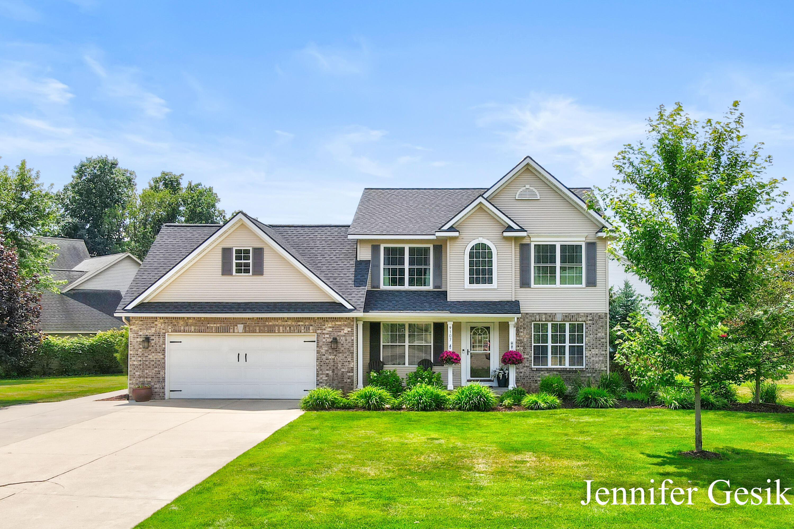 9107 Lady Lauren Drive NE