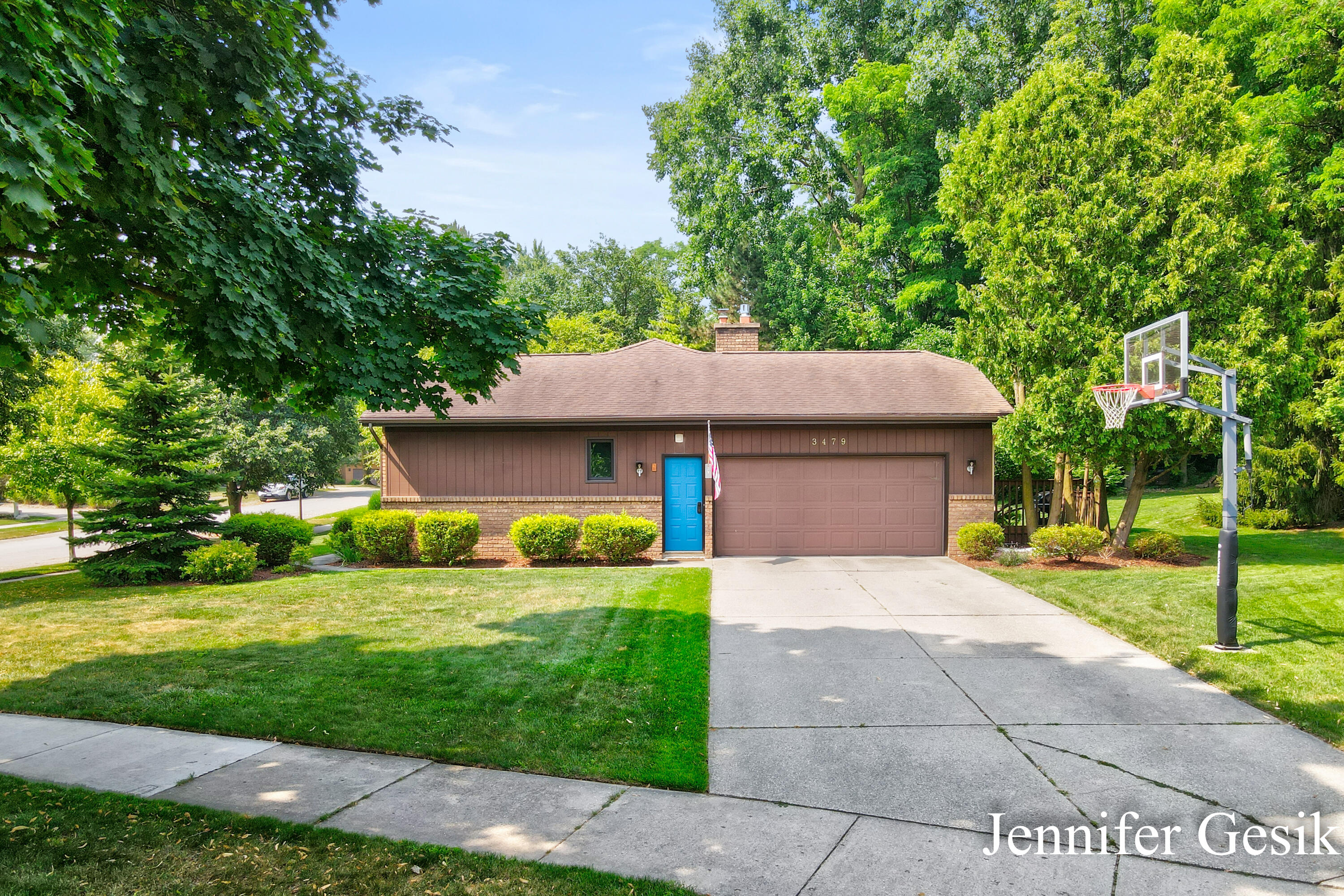 3479 Eastridge Court NE