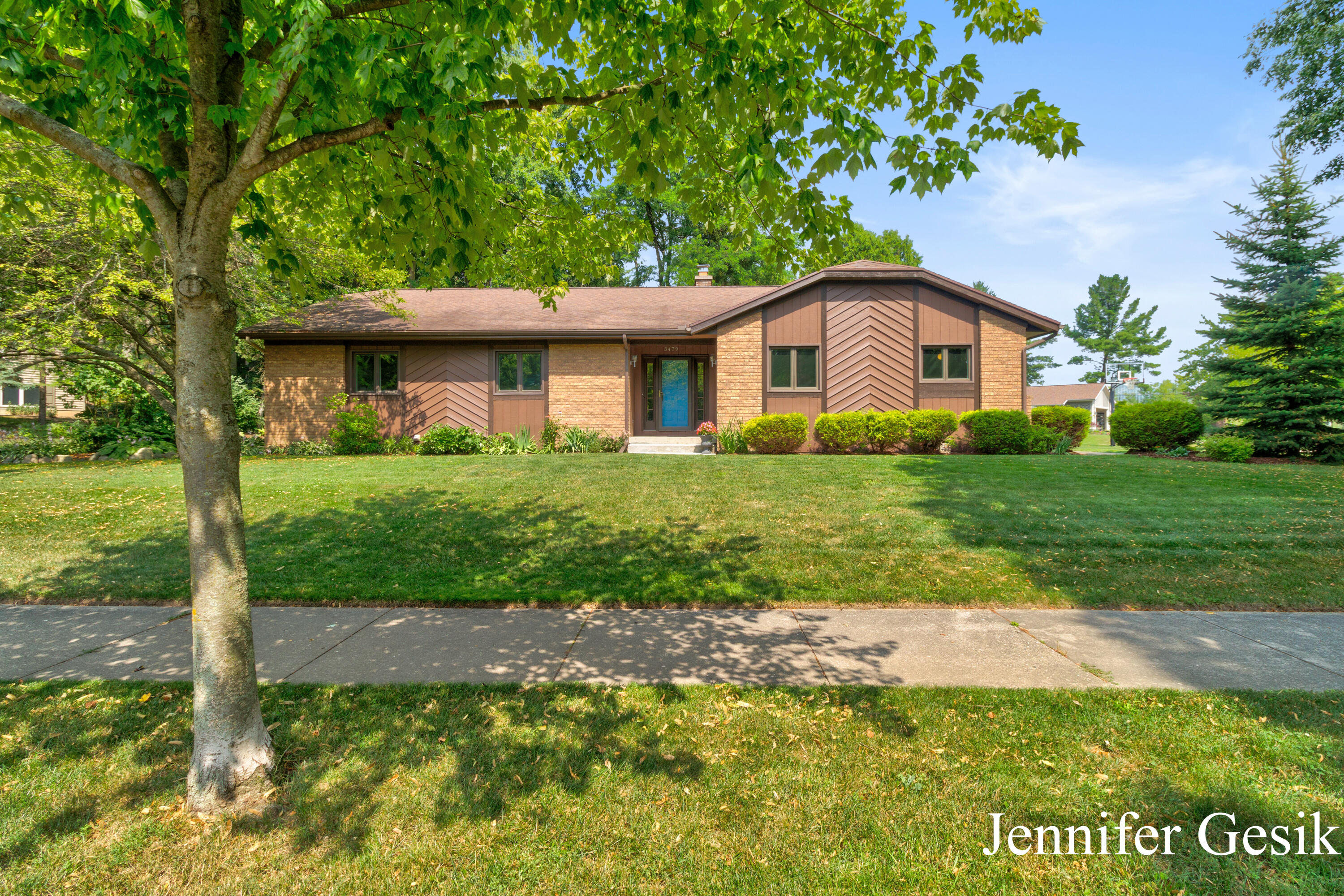 3479 Eastridge Court NE