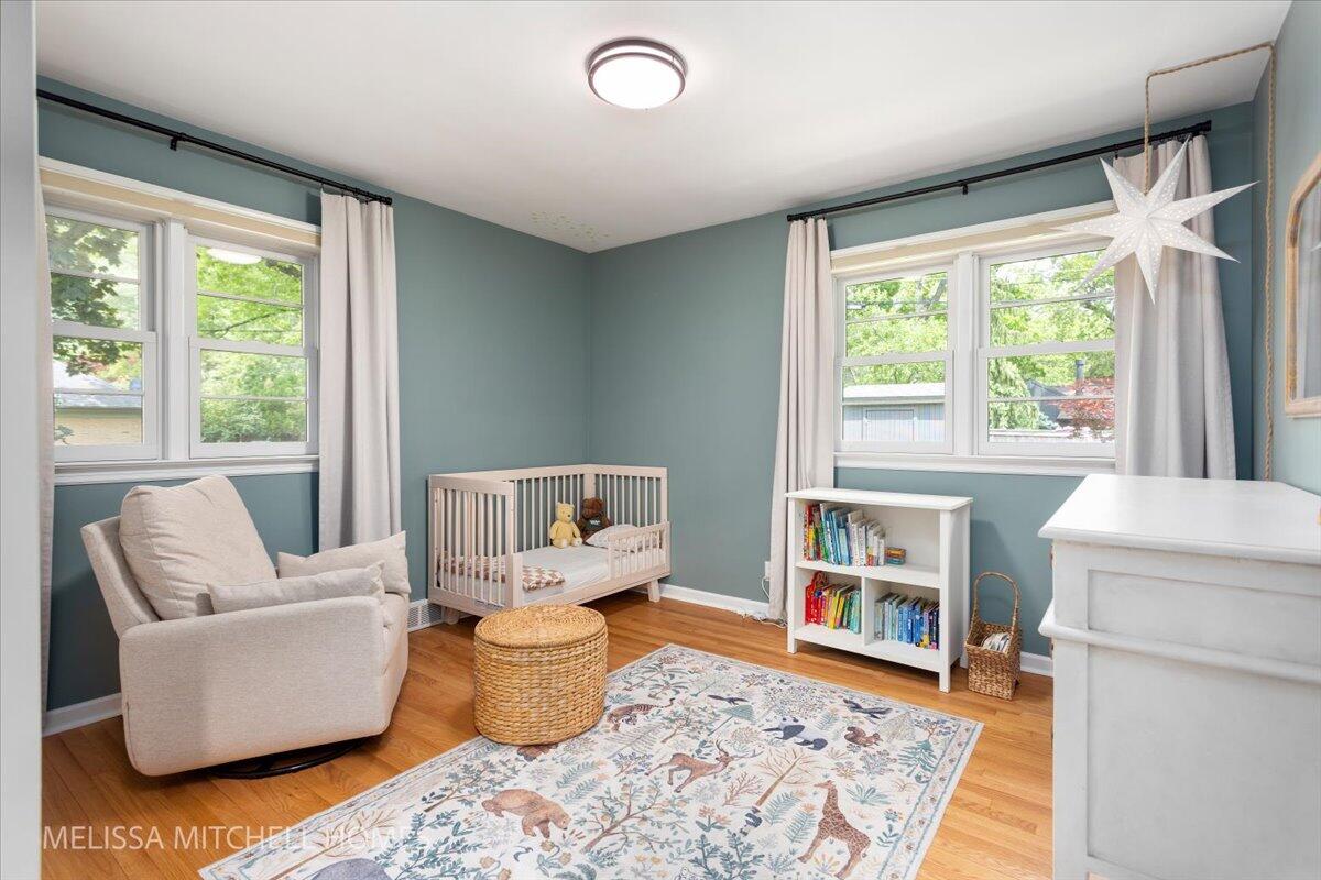 1064 Santa Barbara Drive SE