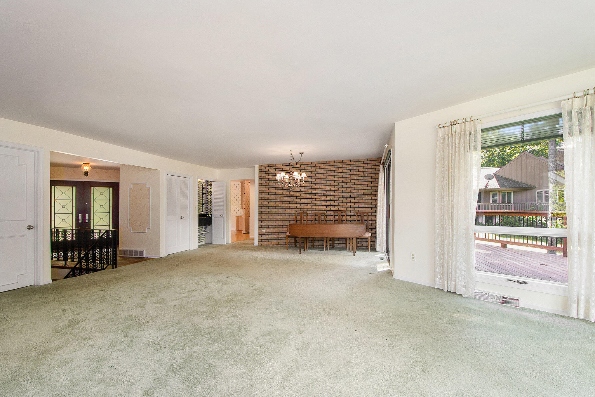 2495 Cascade Springs Drive SE
