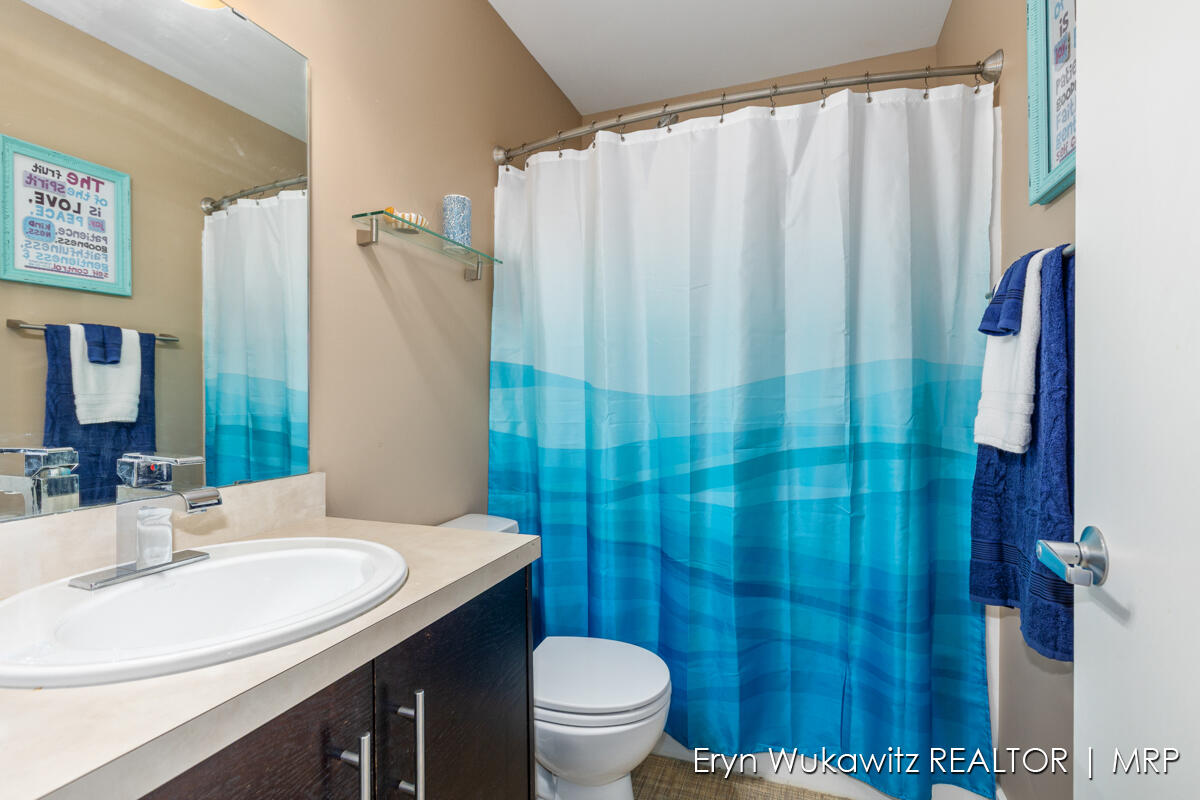 2167 New Town Drive NE