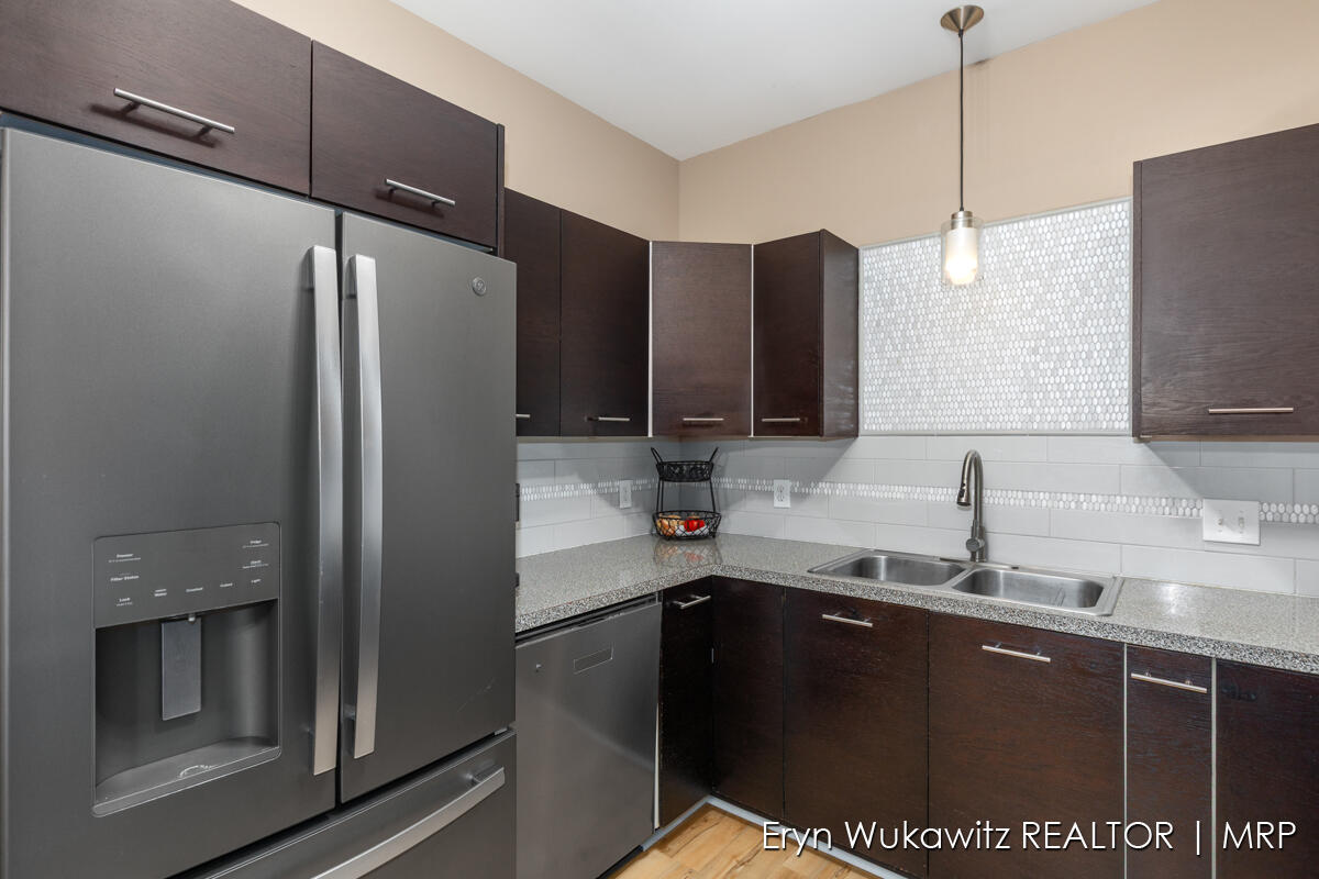 2167 New Town Drive NE