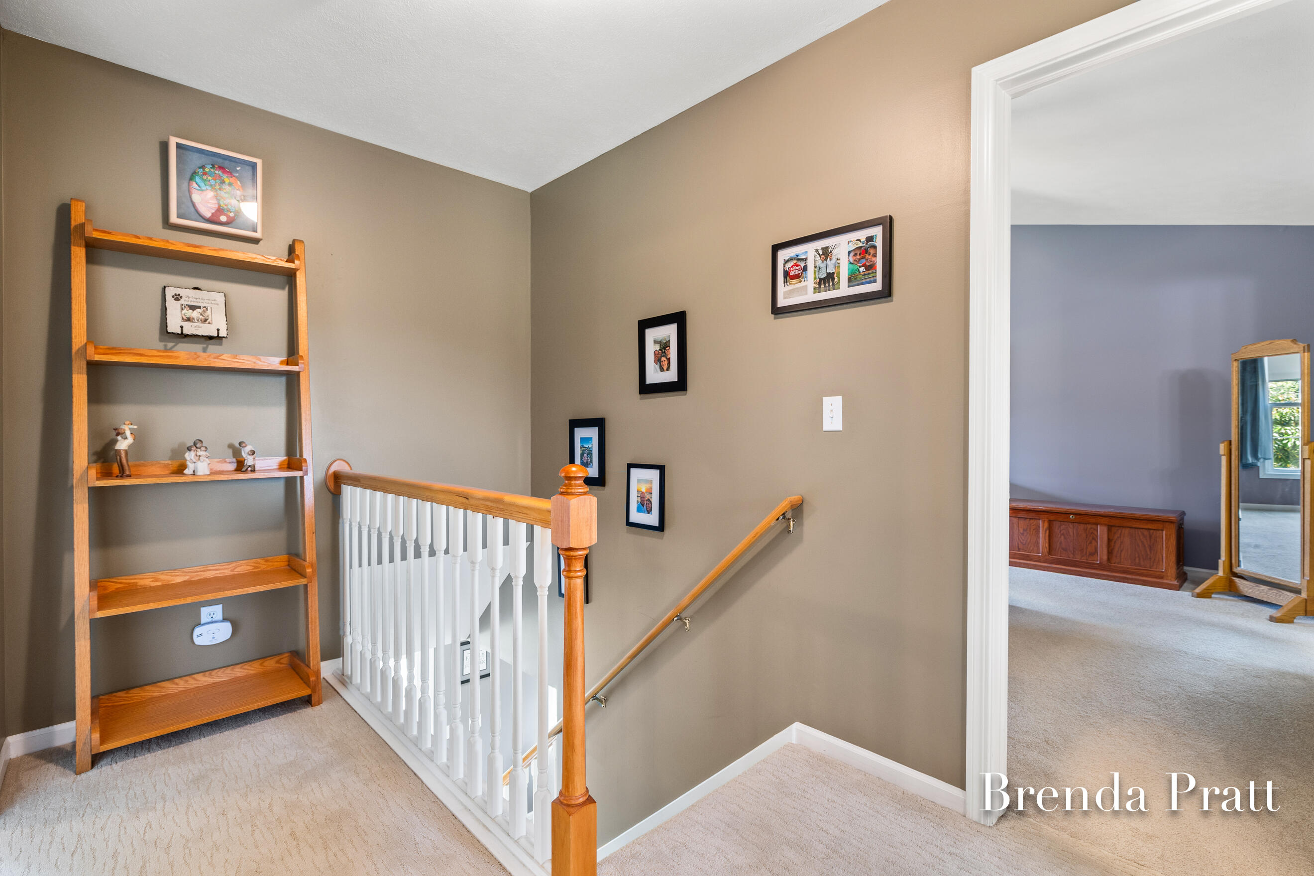 7277 Tillicum Trail NE