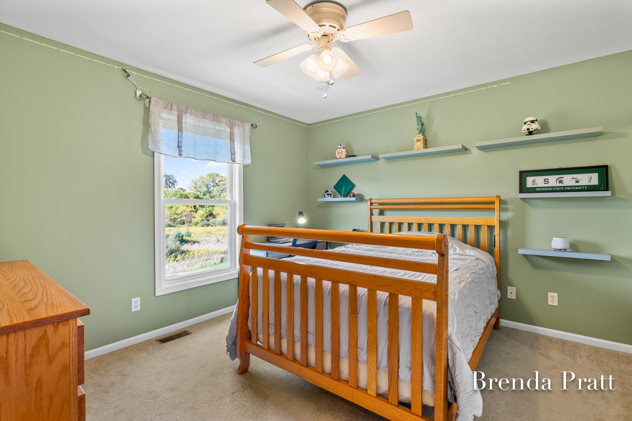 7277 Tillicum Trail NE