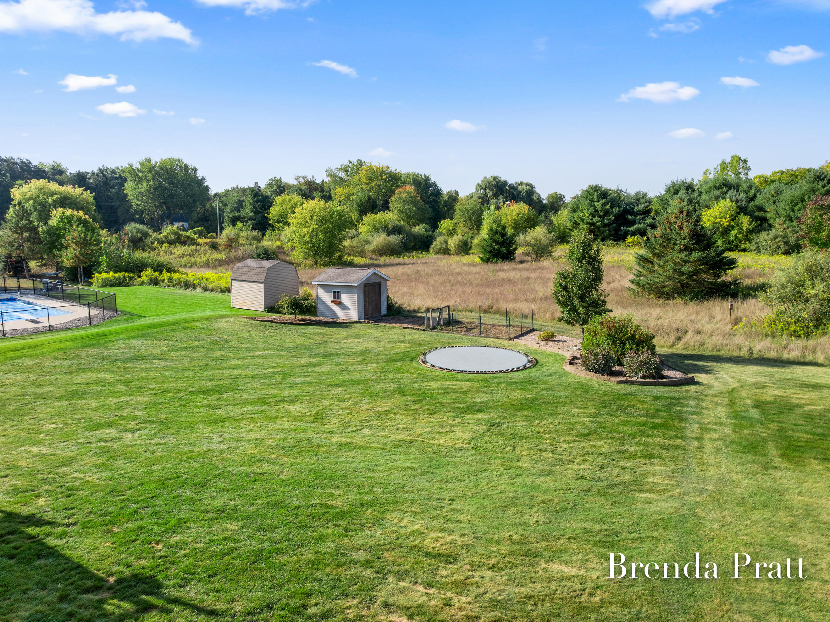 7277 Tillicum Trail NE