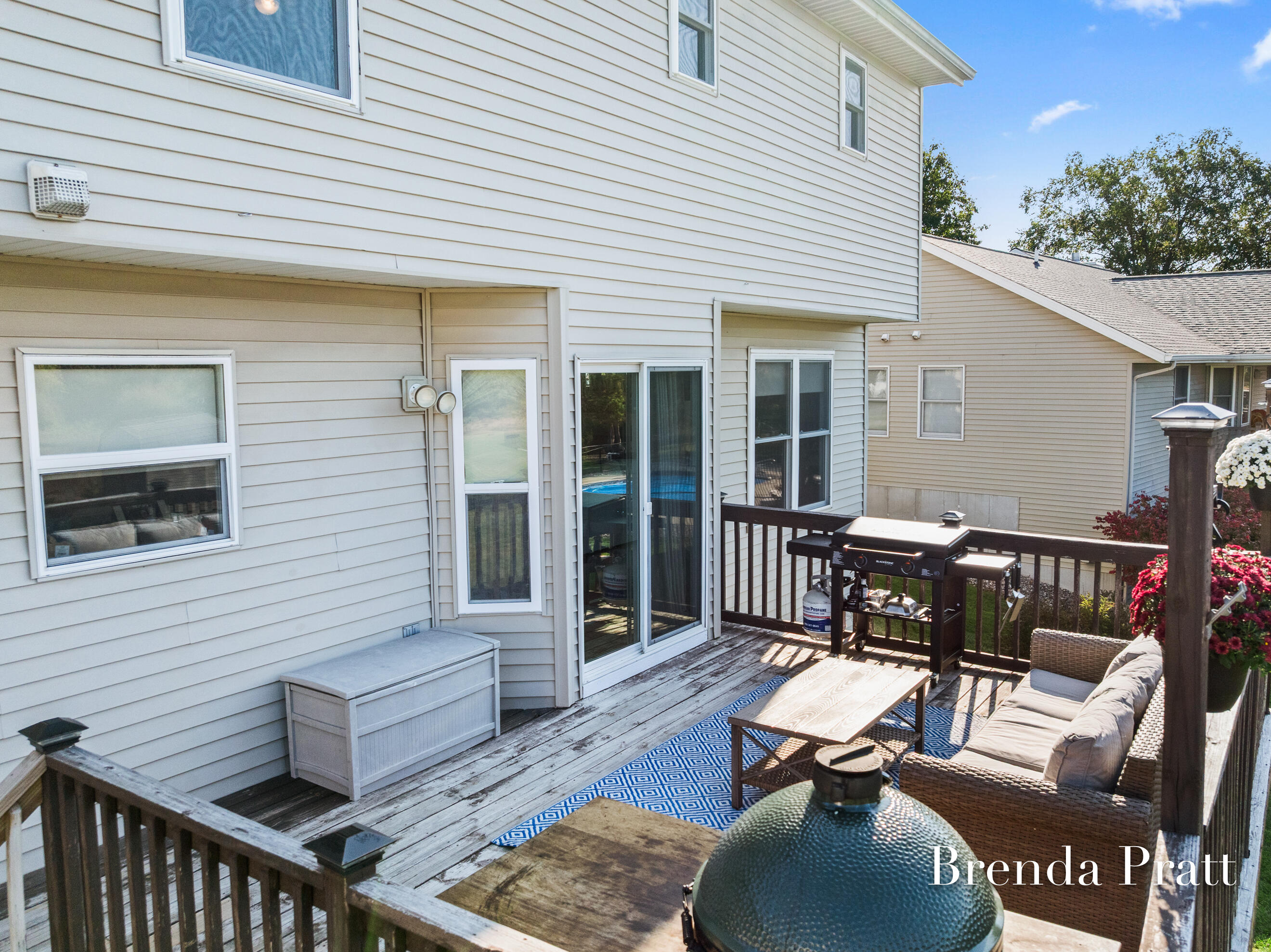 7277 Tillicum Trail NE