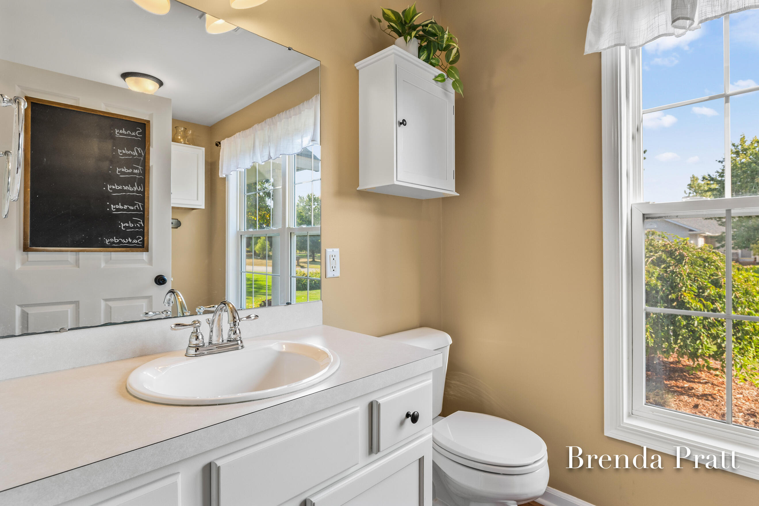 7277 Tillicum Trail NE