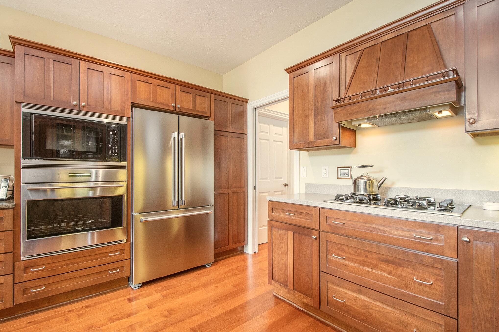 2968 Overlook Summit Drive