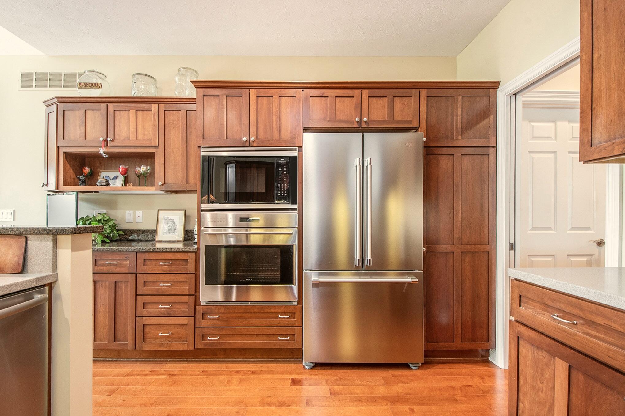 2968 Overlook Summit Drive