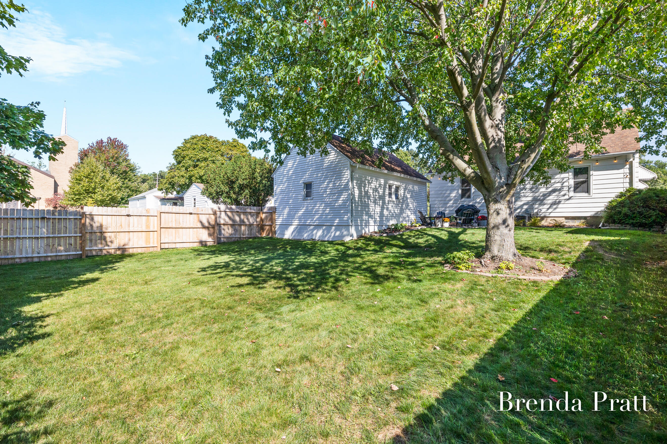 2721 Eastern Avenue SE