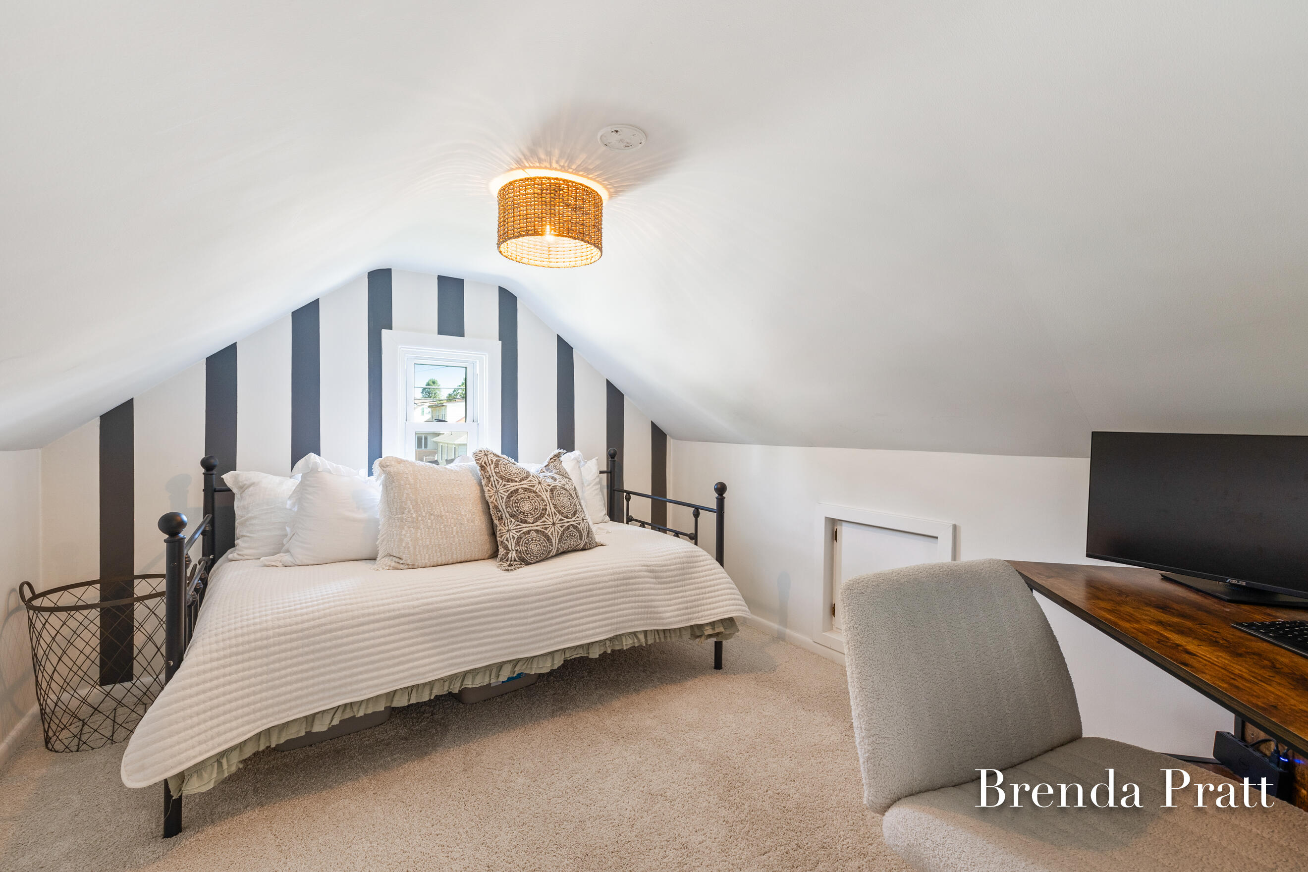 2721 Eastern Avenue SE