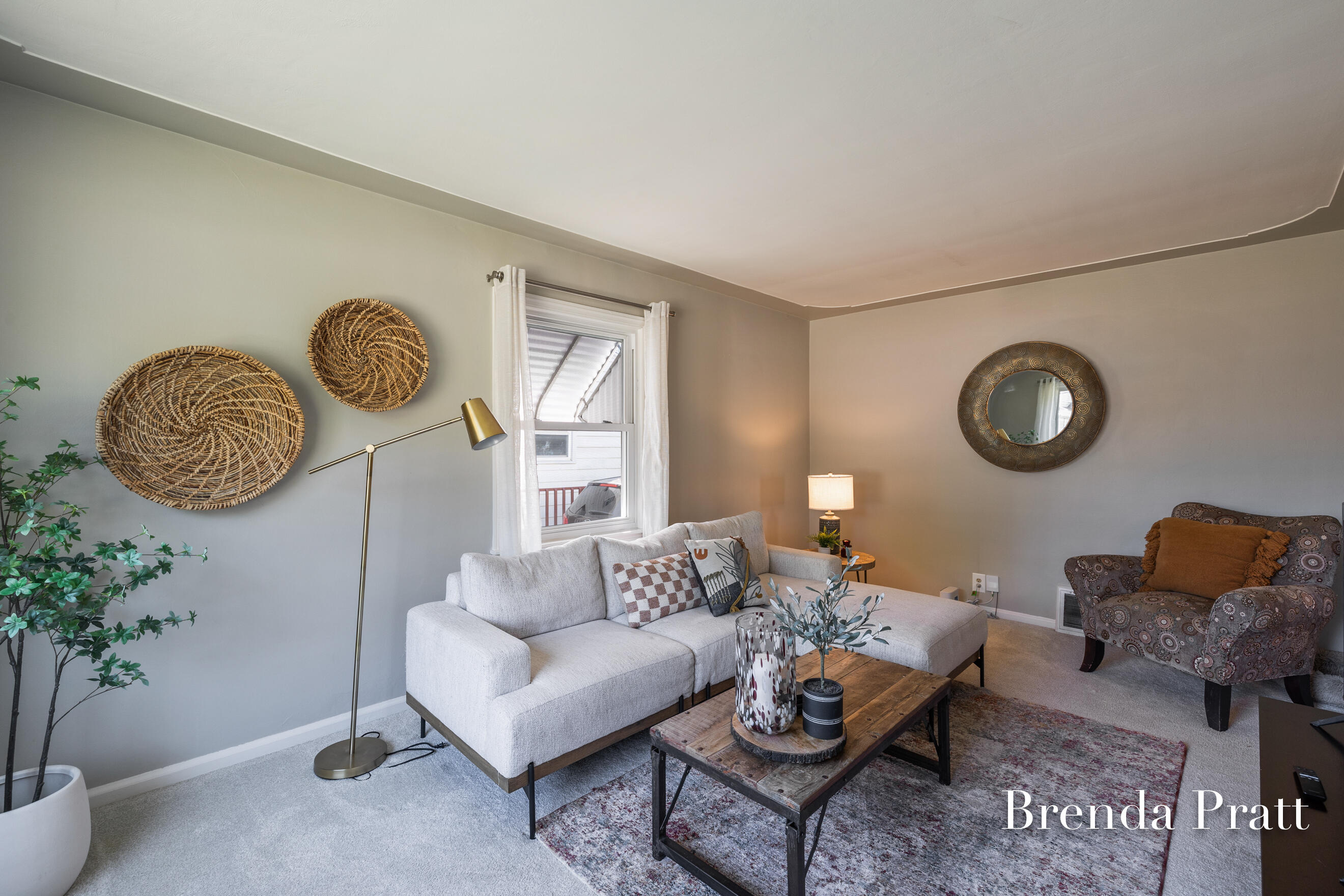 2721 Eastern Avenue SE